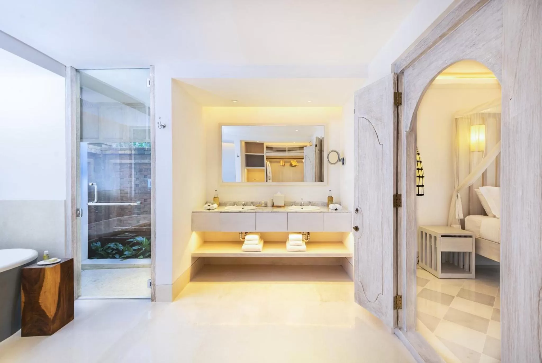 Photo of the whole room, Bed in COMO Uma Ubud