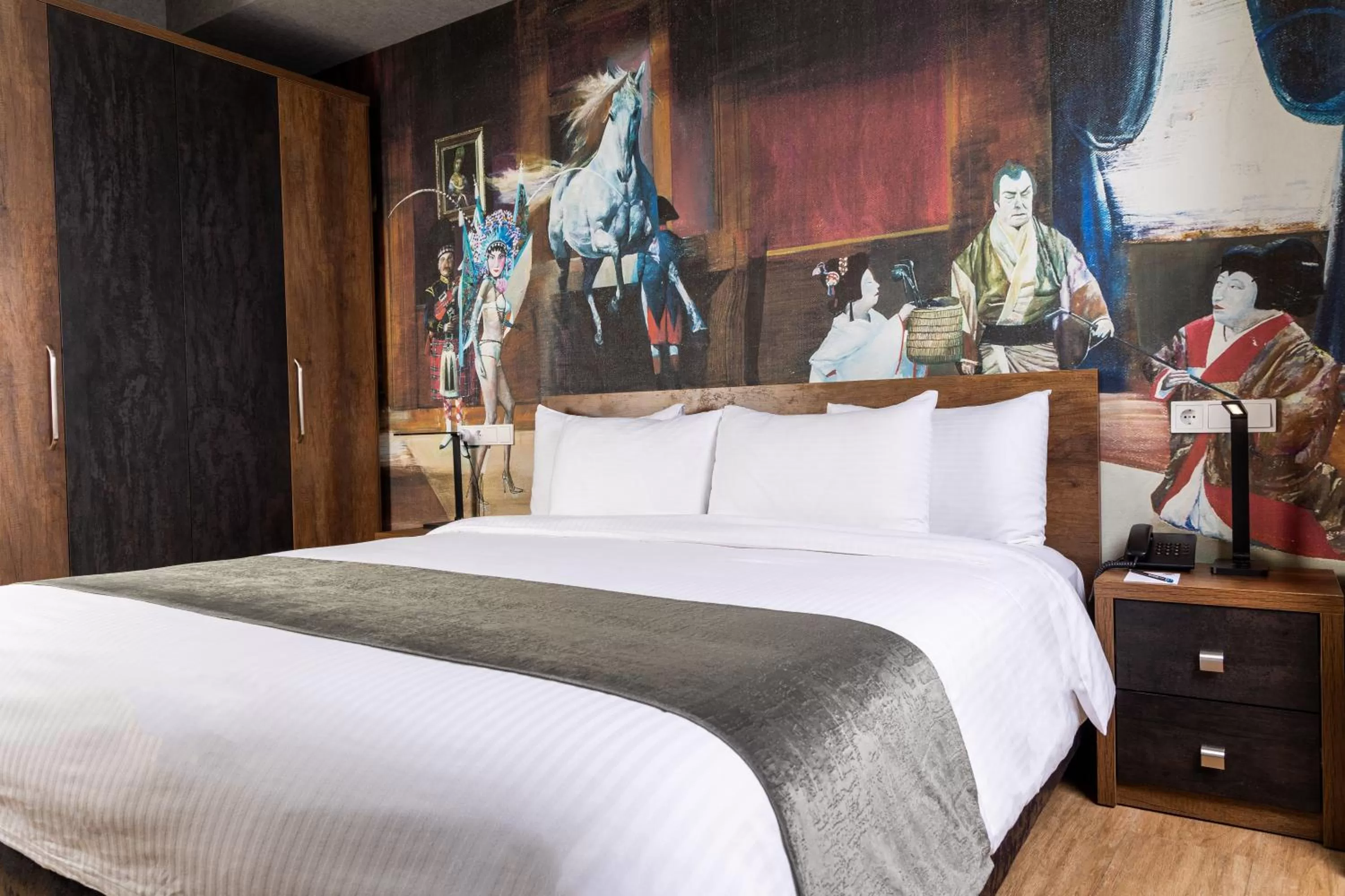 Bedroom, Bed in Theory Hotel