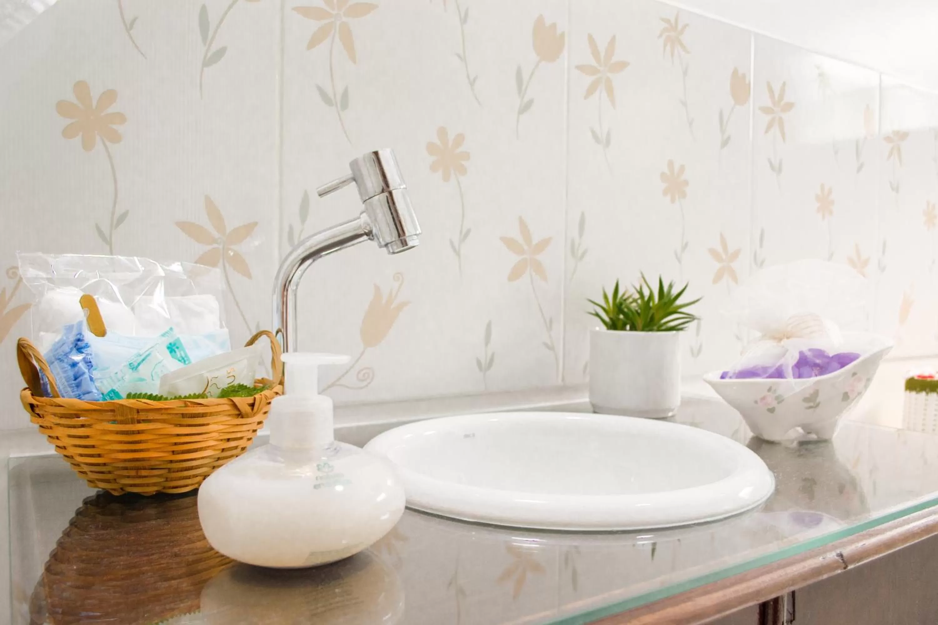 Bathroom in Suítes para fins de semana