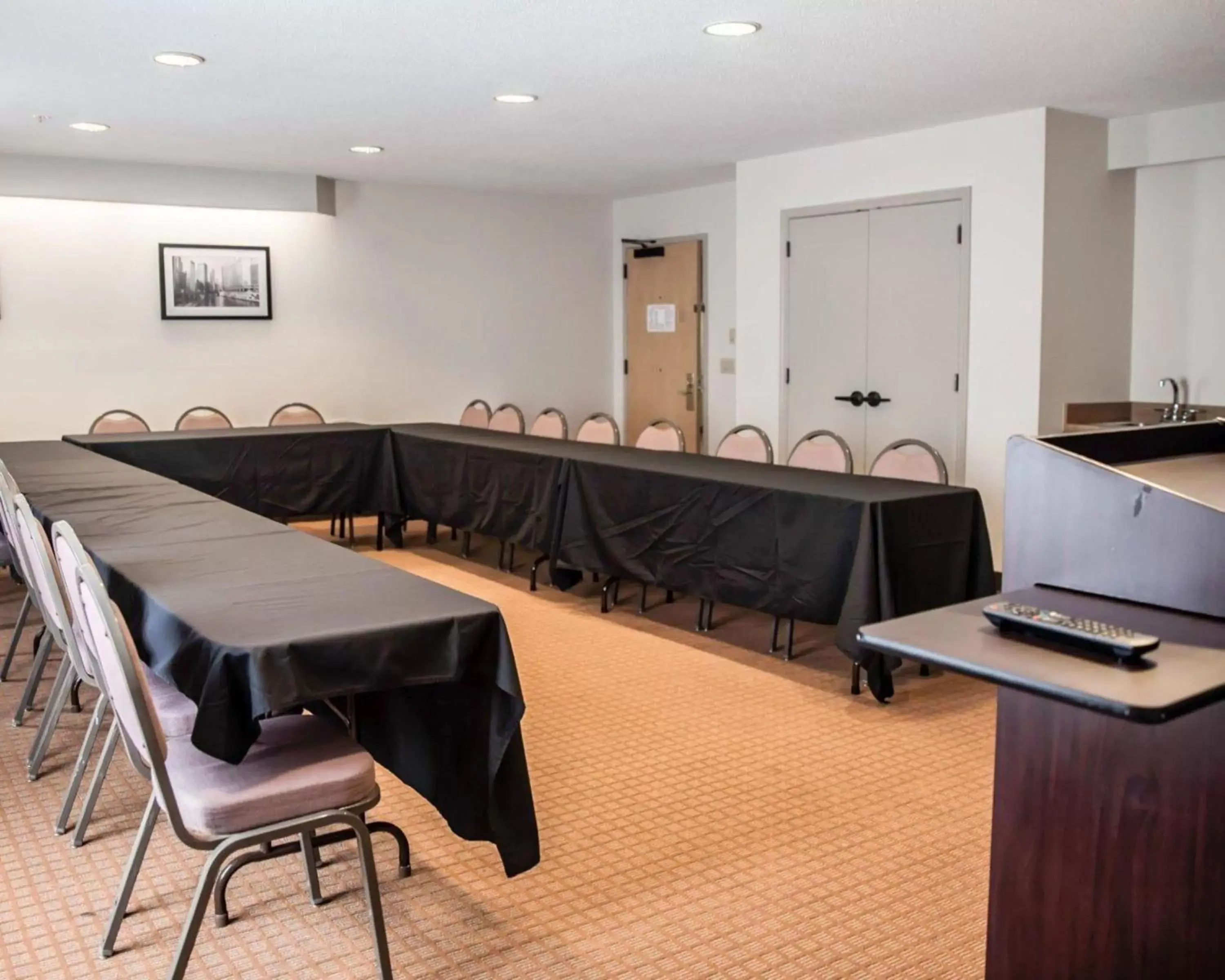 Meeting/conference room, Business Area/Conference Room in Wingate by Wyndham Bel Air I-95 Exit 77A - APG Area