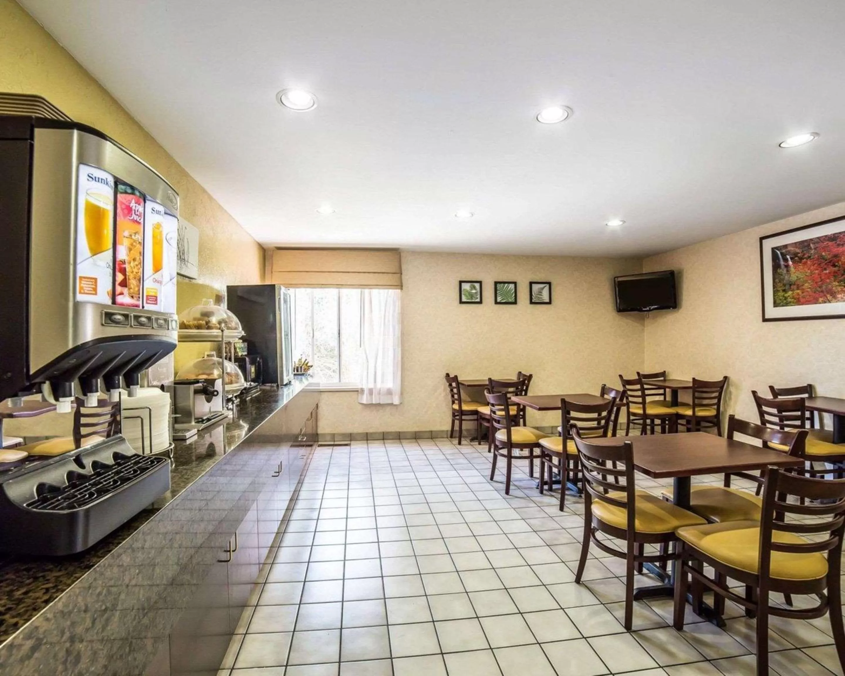 Restaurant/places to eat in Quality Inn Moab Slickrock Area