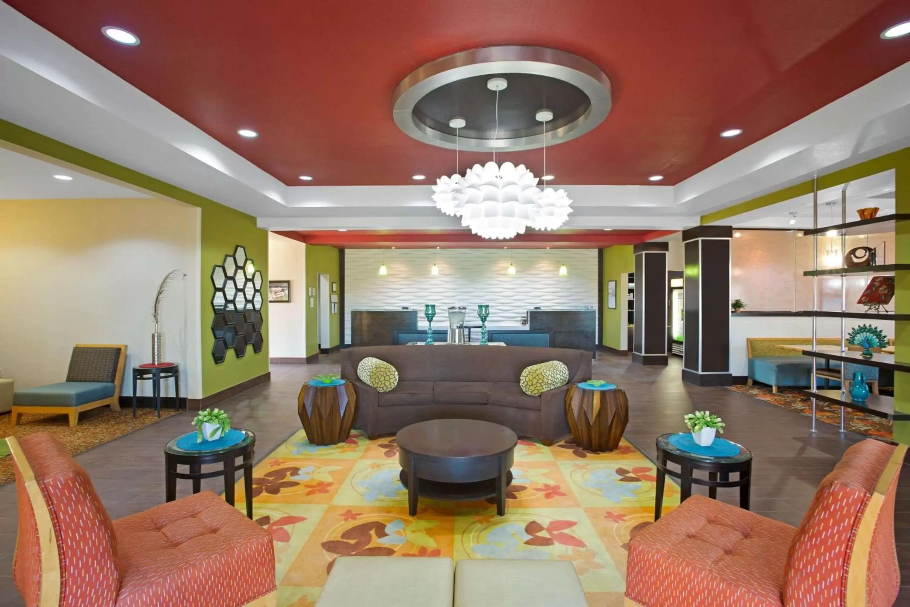 Lobby or reception in La Quinta by Wyndham Pearsall