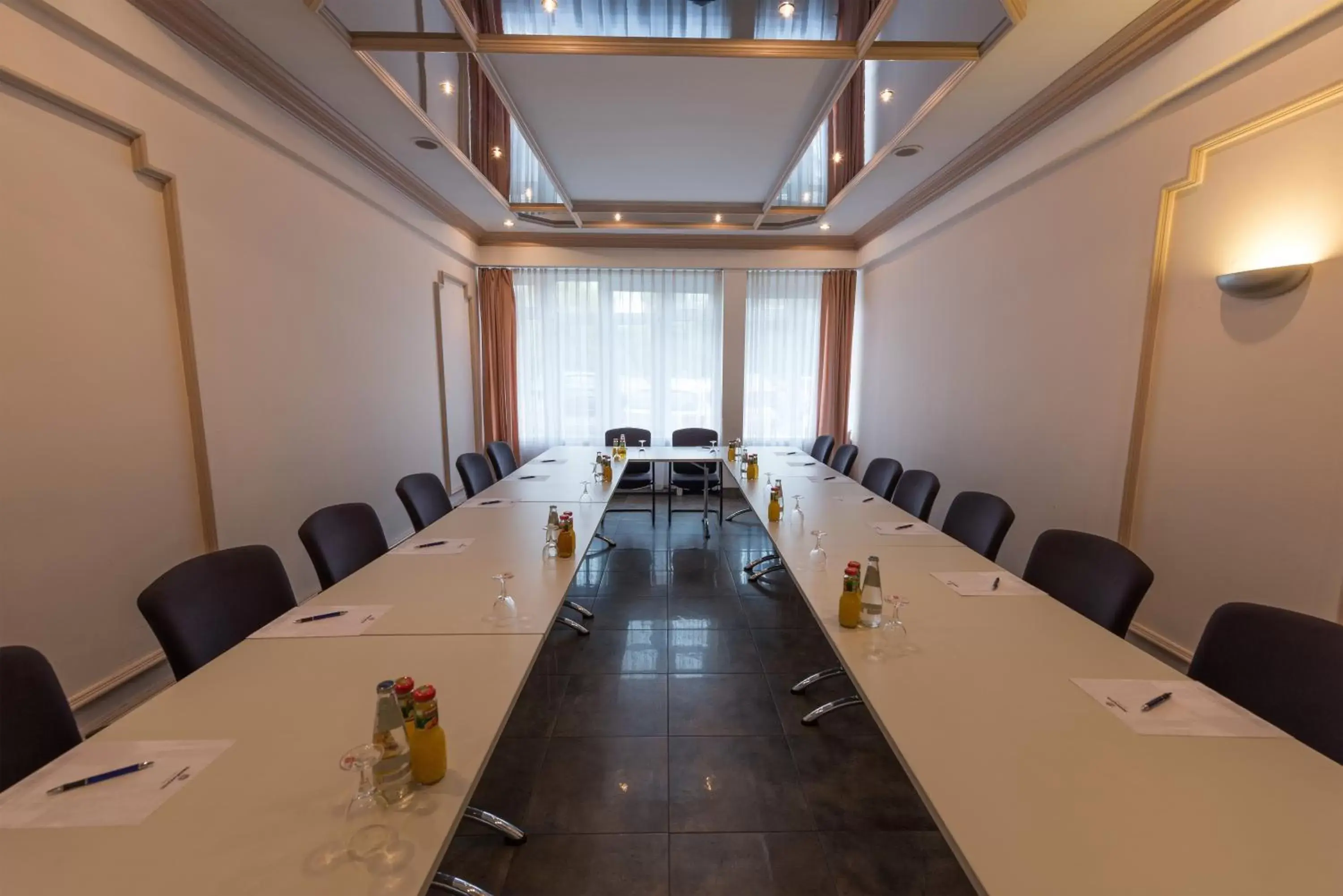 Business facilities in Parkhotel Frankfurt Airport