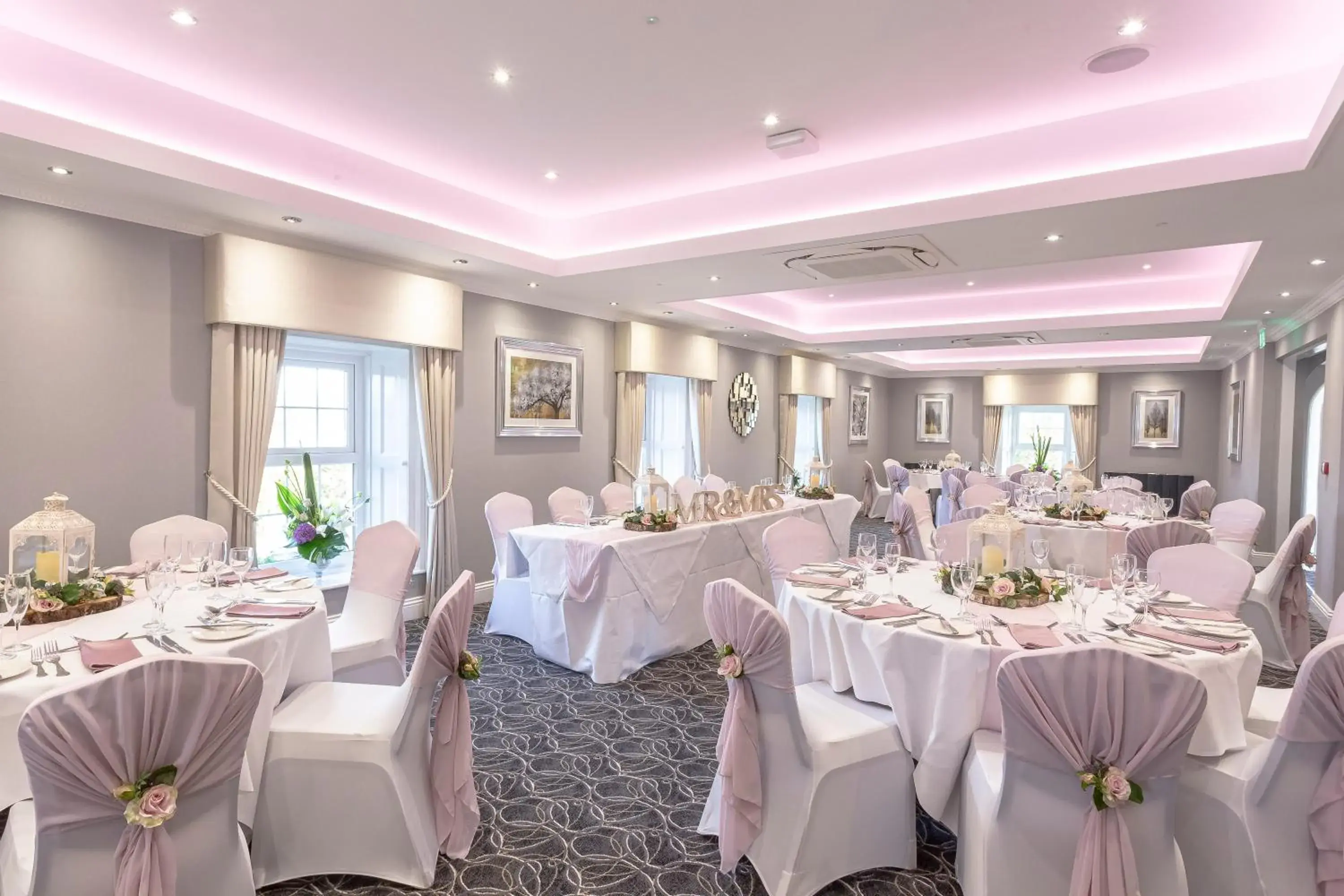 Banquet/Function facilities, Banquet Facilities in The Devon Hotel