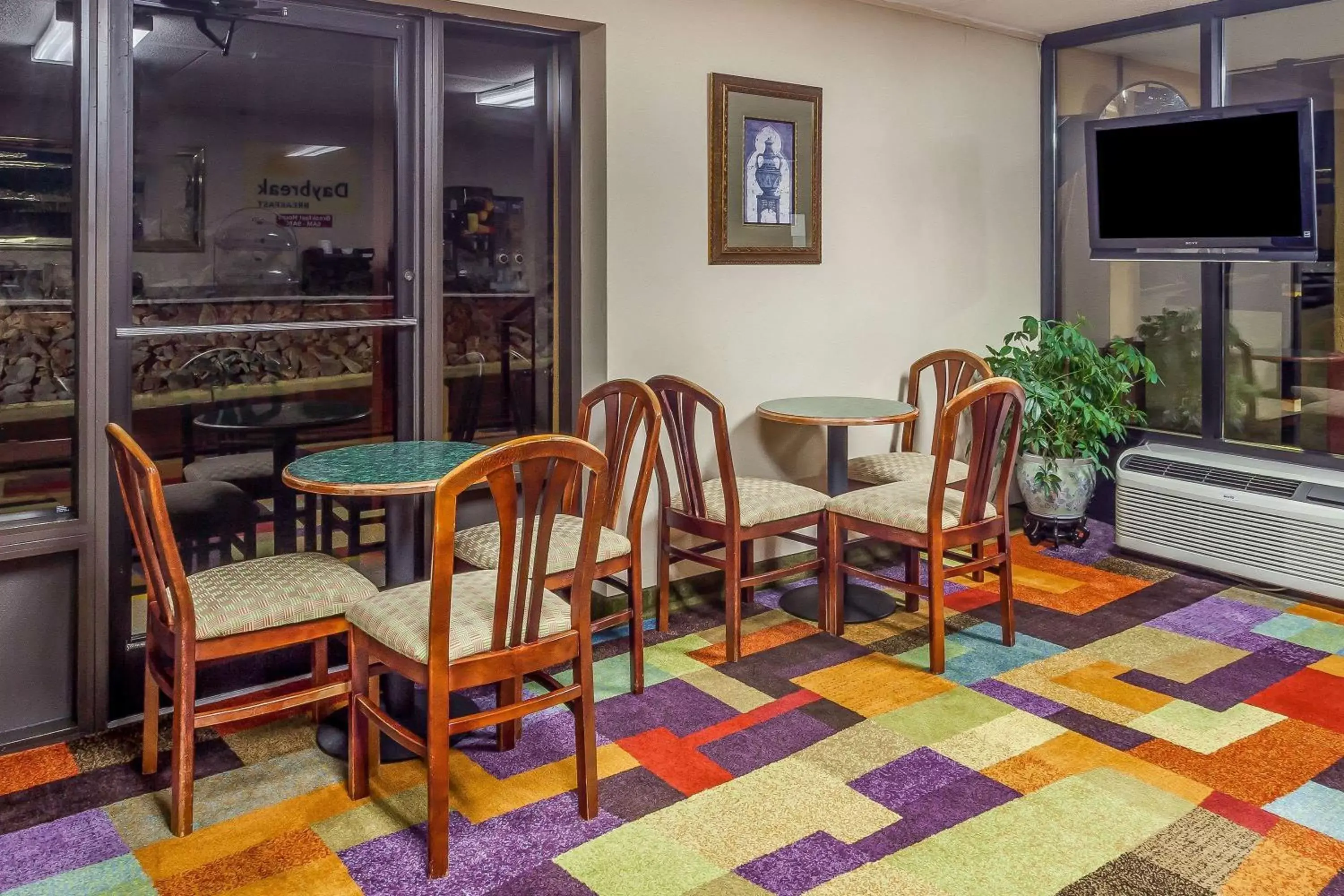 Lobby or reception in Serenity Inn Sweetwater