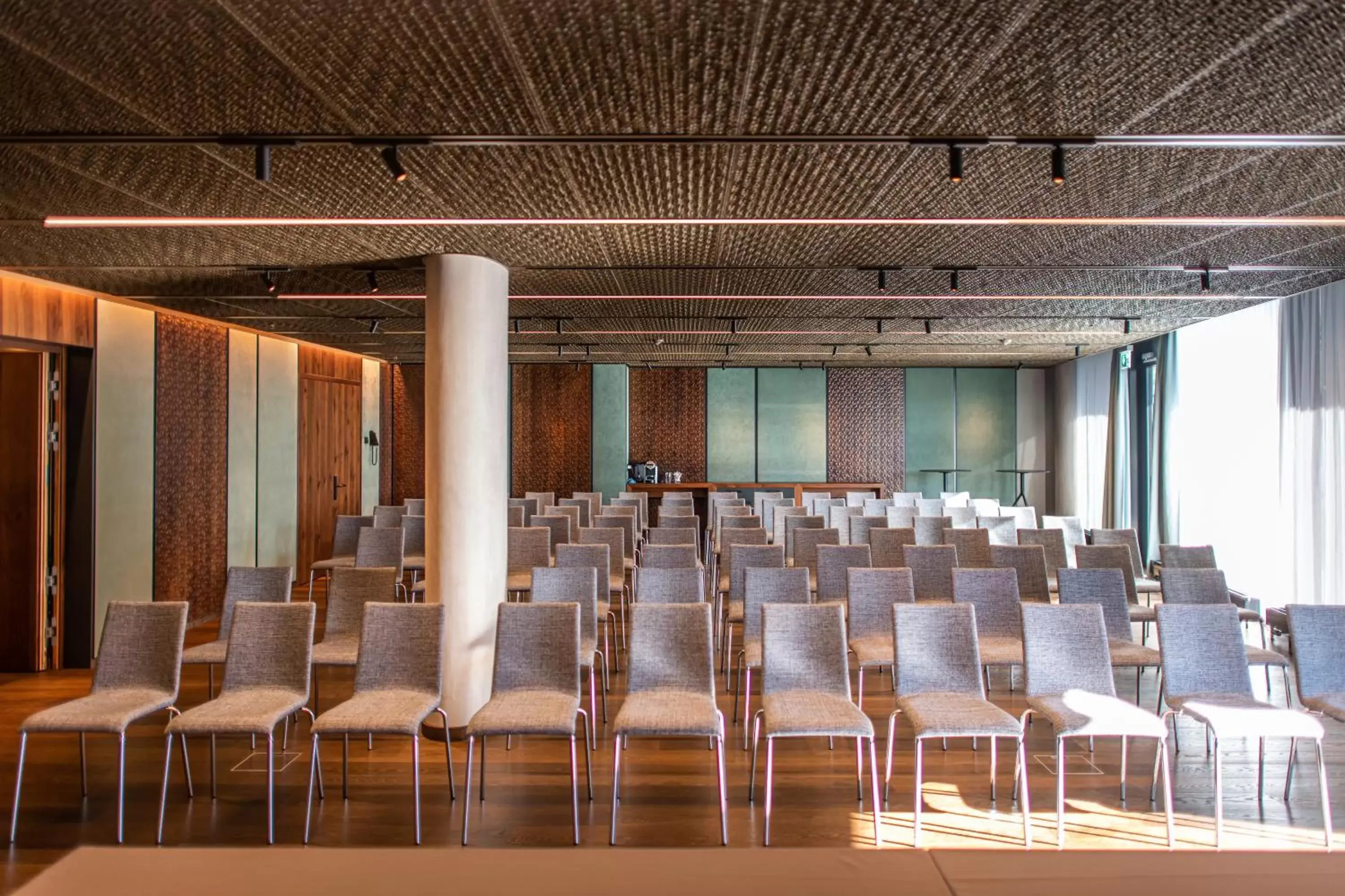 Meeting/conference room in The Hide Flims Hotel