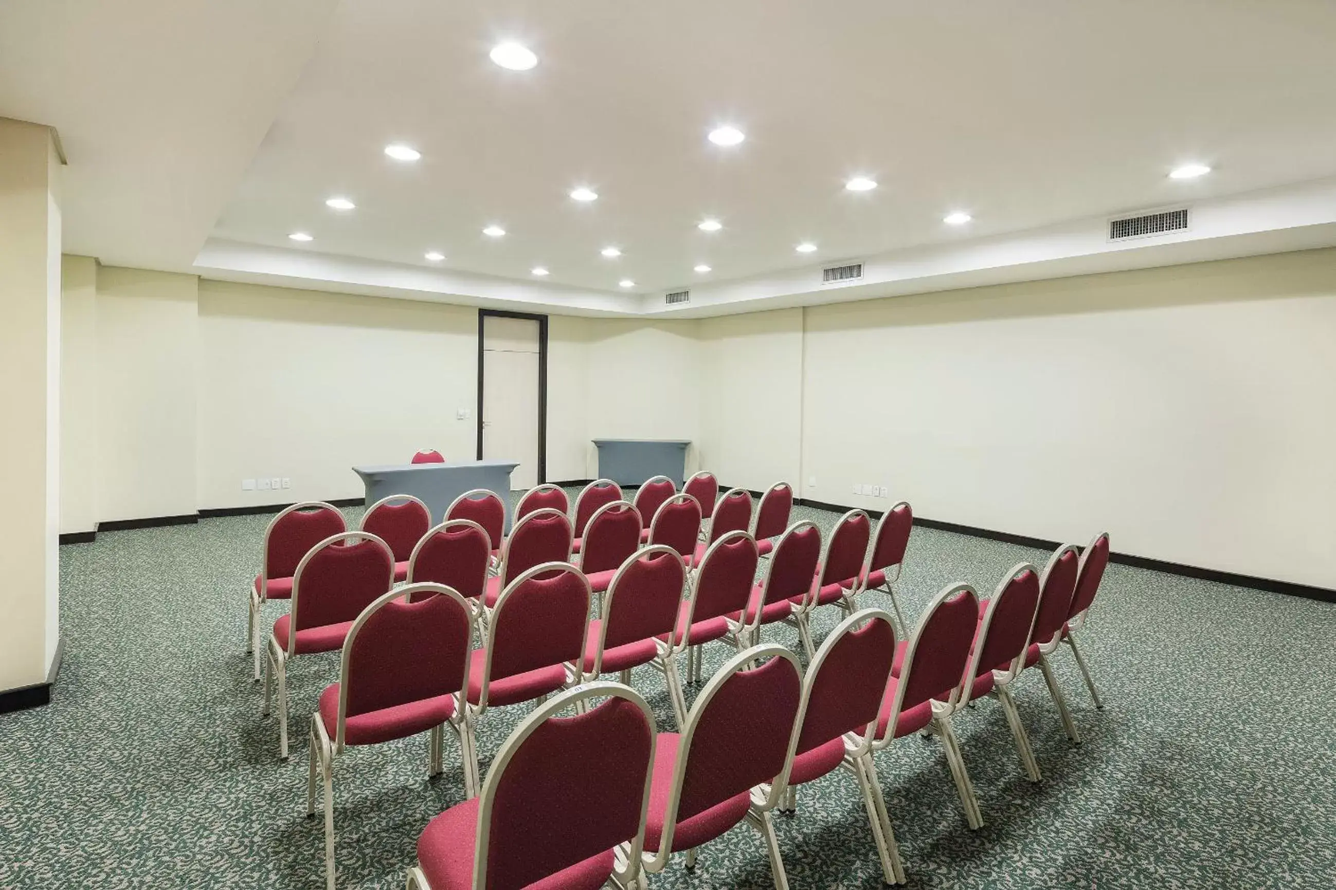 Business facilities in Swan Caxias do Sul