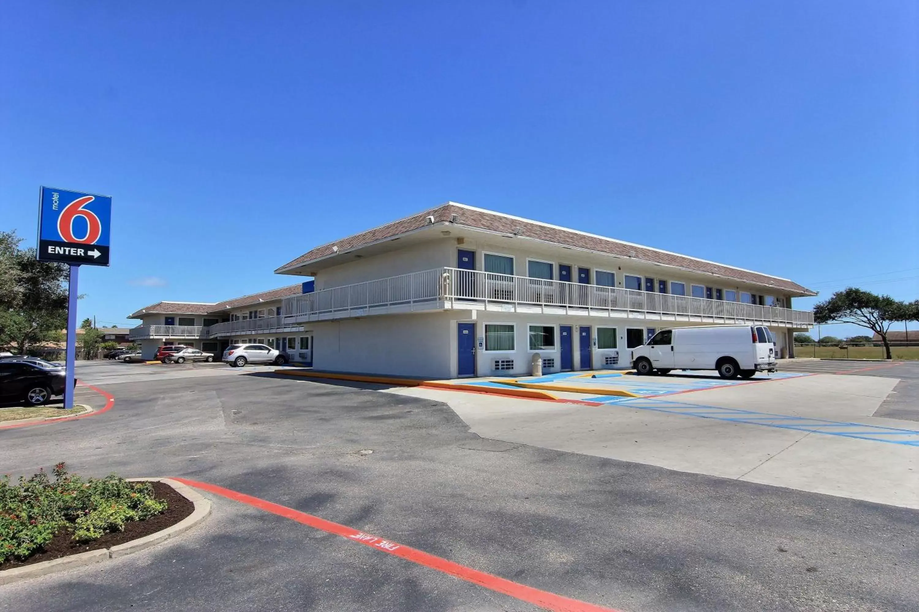 Property Building in Motel 6-Corpus Christi, TX - East - North Padre Island