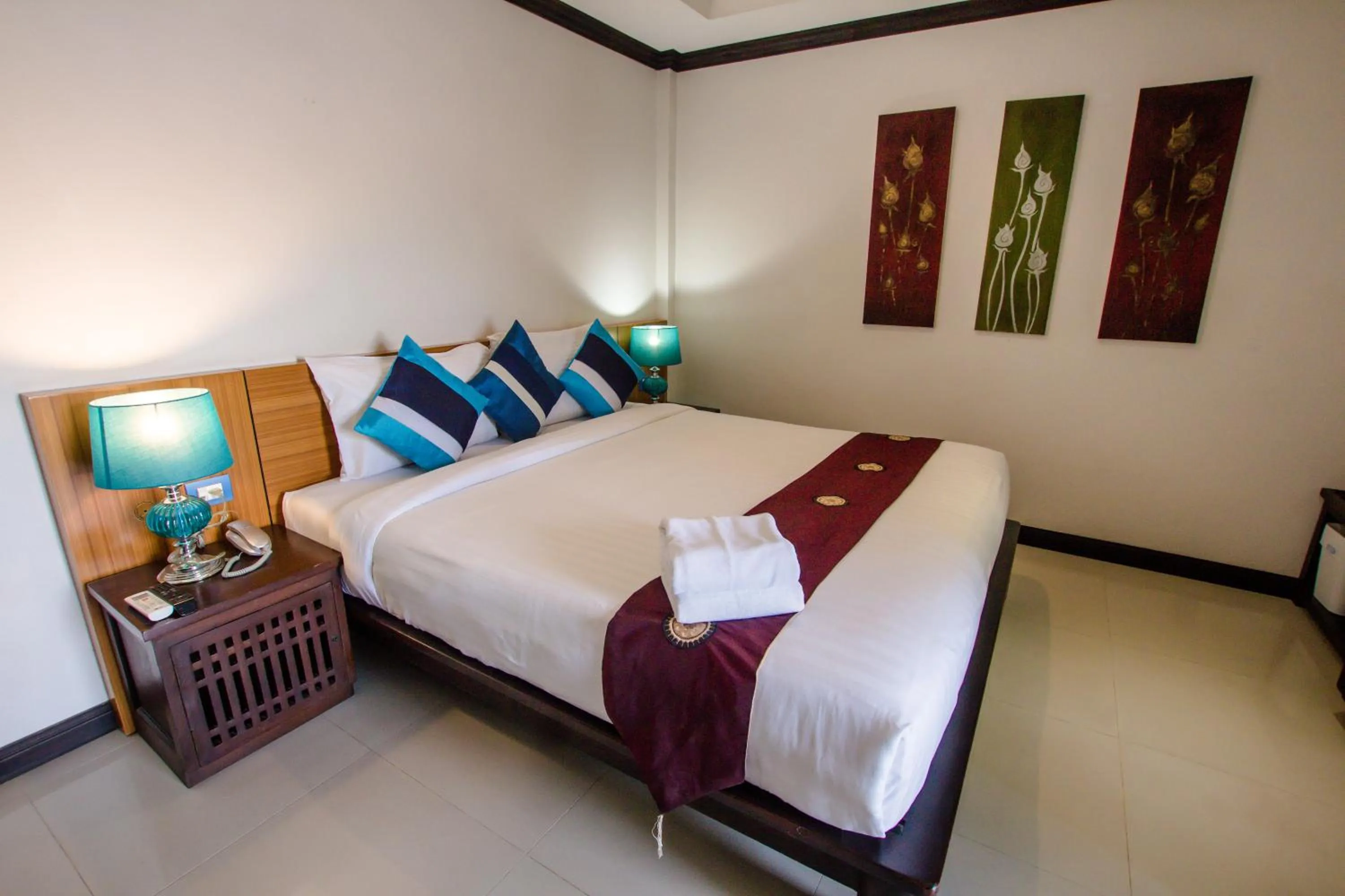 Photo of the whole room, Bed in Queen Boutique Hotel Chaweng