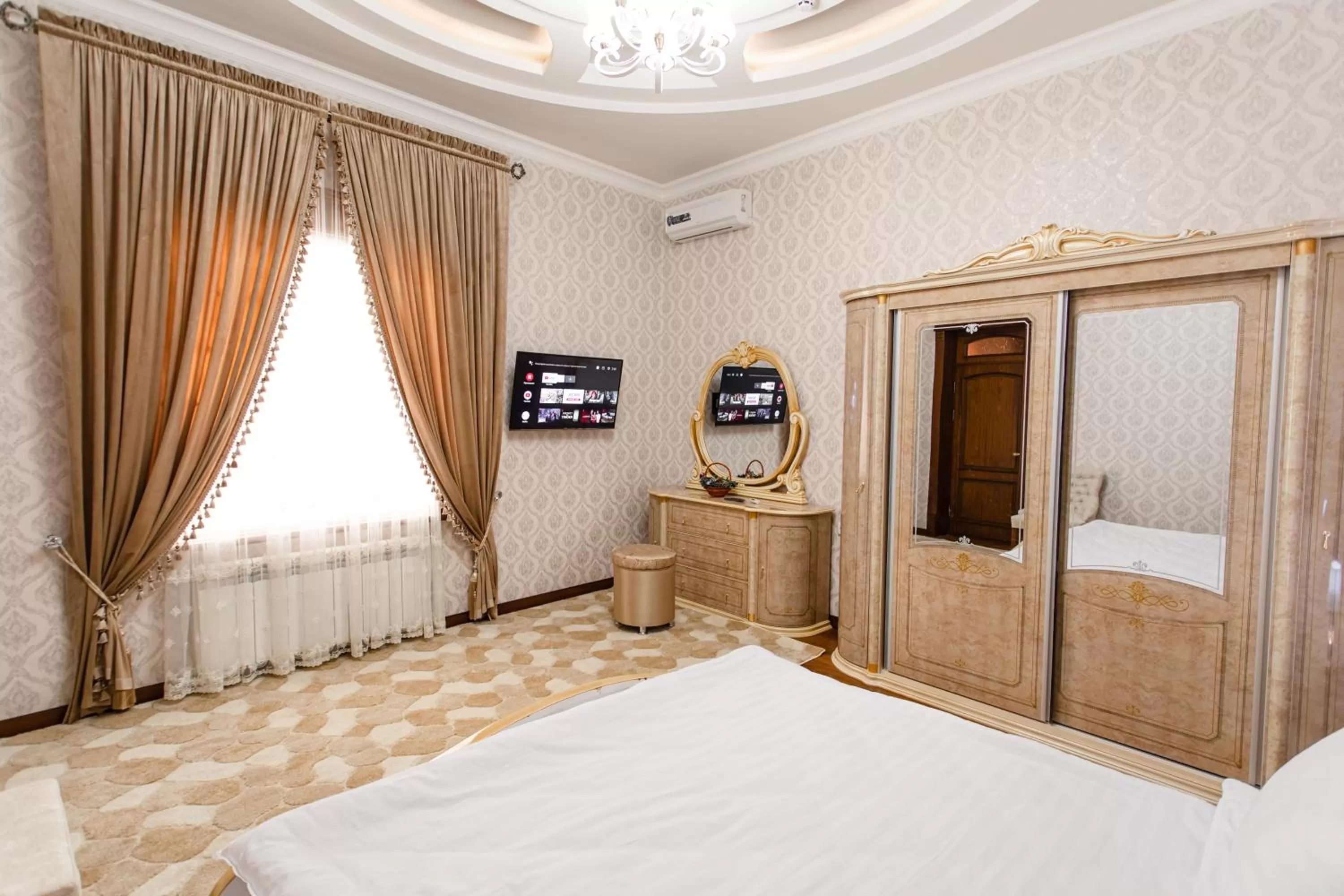 Photo of the whole room in HOTEL Diyor Gold