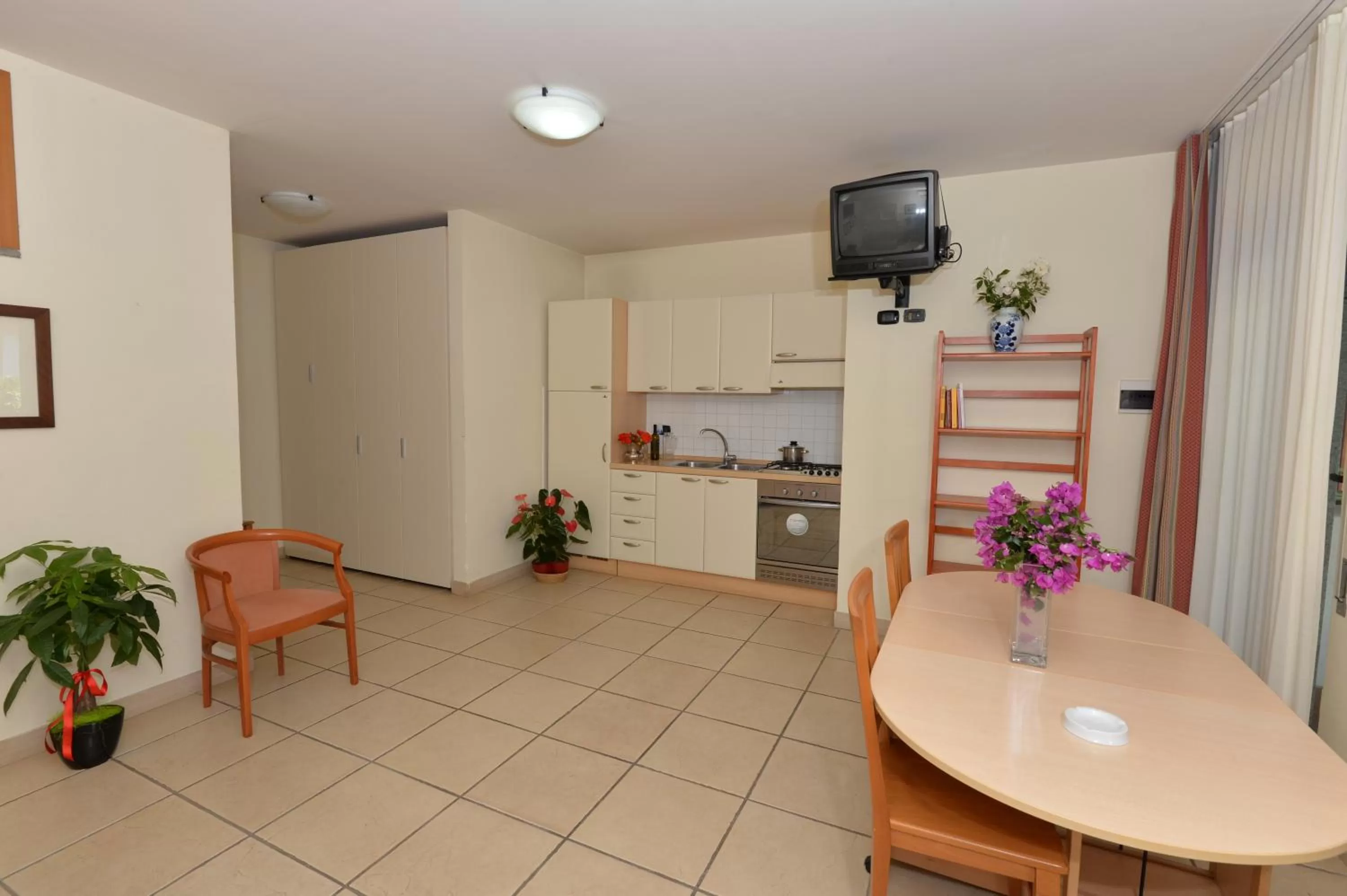 Dining area in Miramare Residence