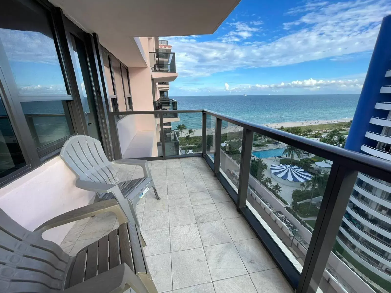 Balcony/Terrace in The Alexander Beach Residences