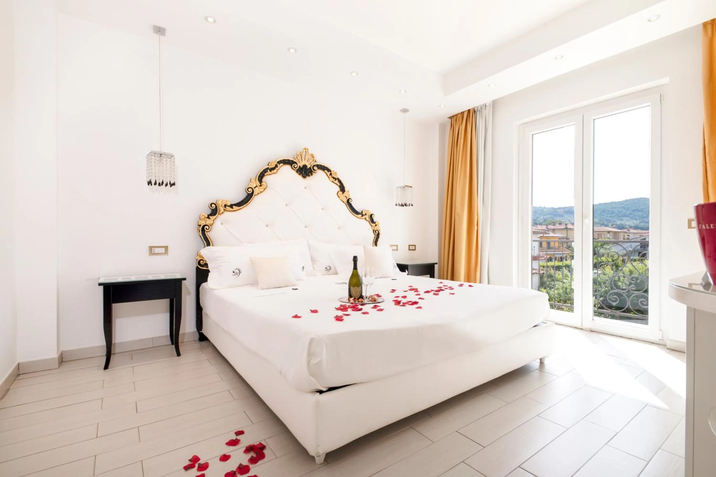 Bed in Ludwig Boutique Hotel & Spa