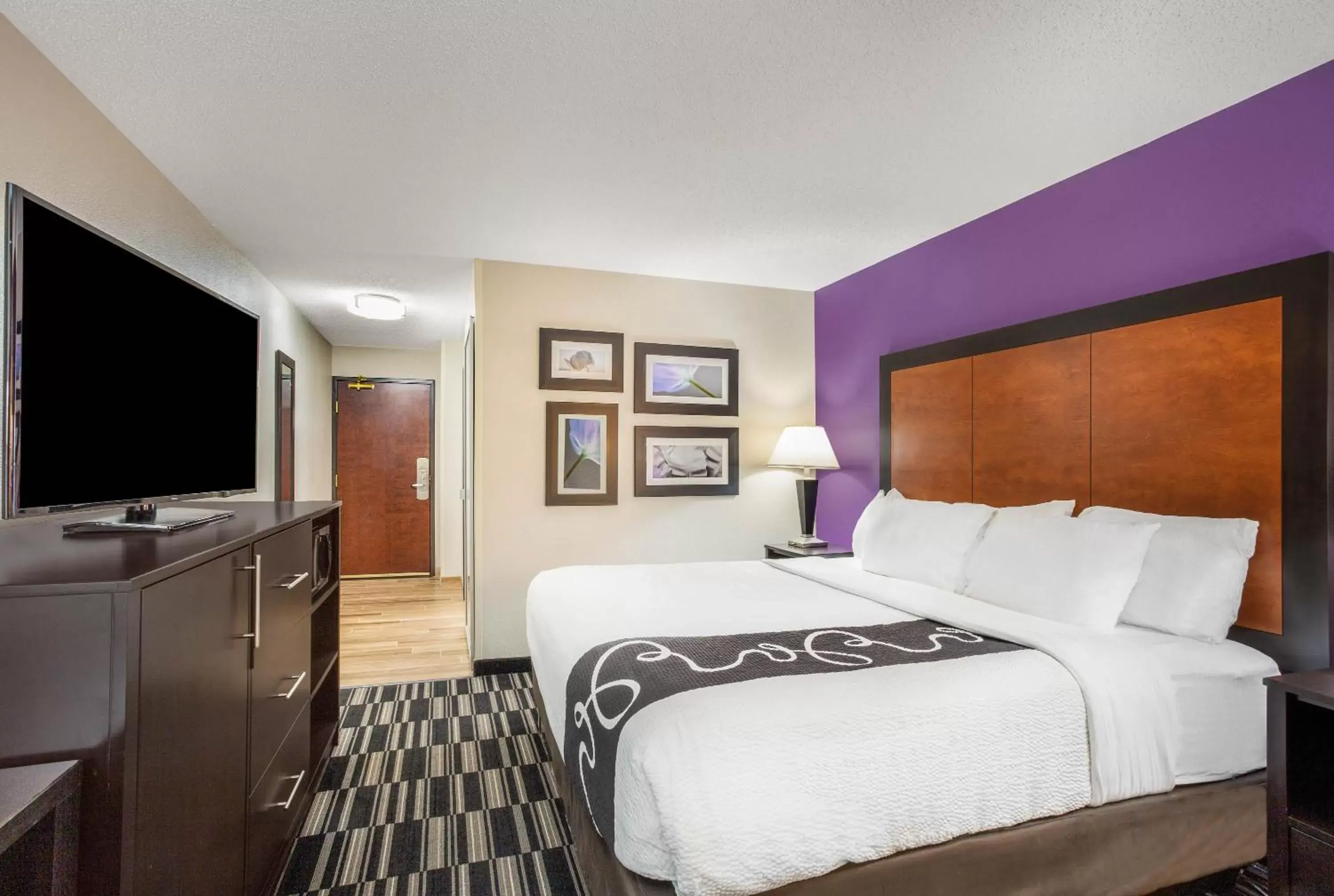 Bed in La Quinta by Wyndham Norwich-Plainfield-Casino Bed in La Quinta by Wyndham Norwich-Plainfield-Casino