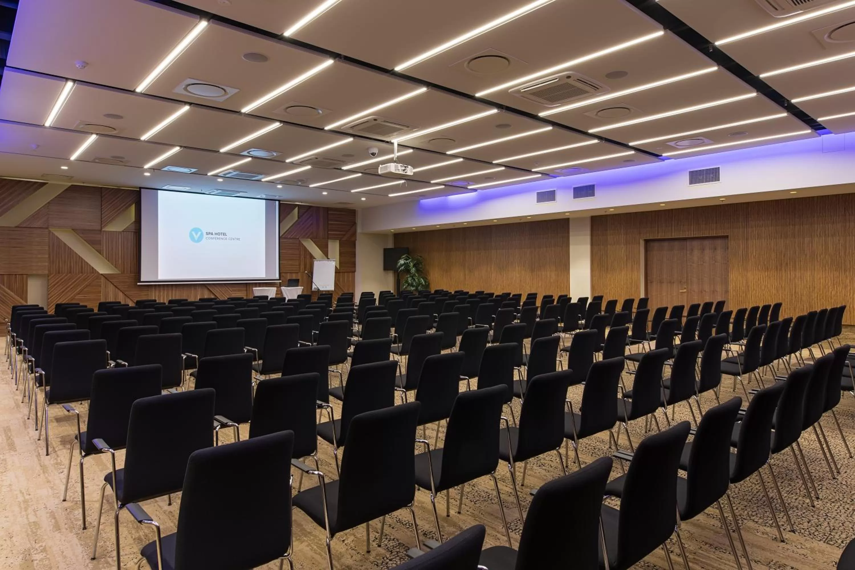 Banquet/Function facilities in V Spa & Conference Hotel