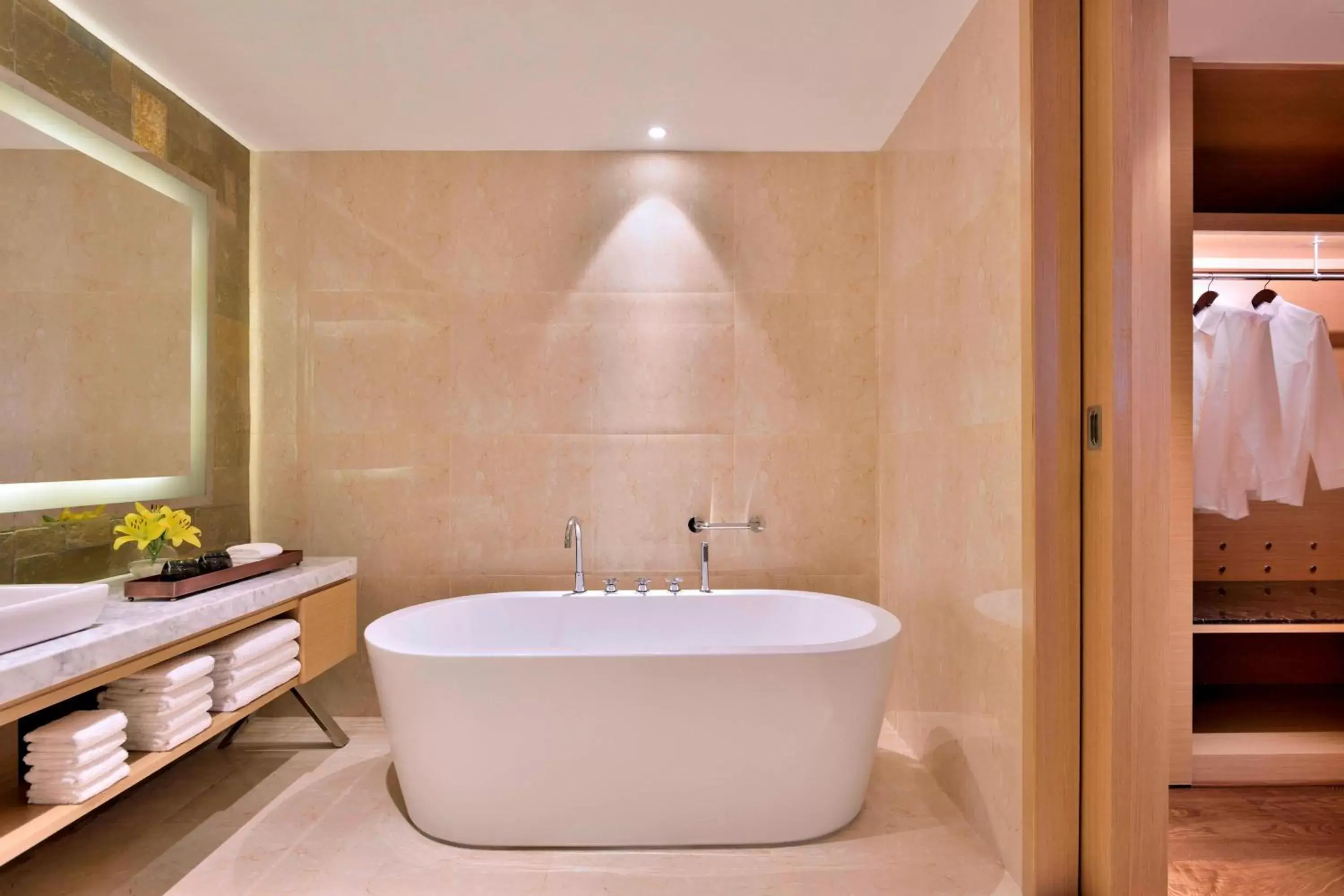 Bathroom in Marriott Executive Apartments Hyderabad