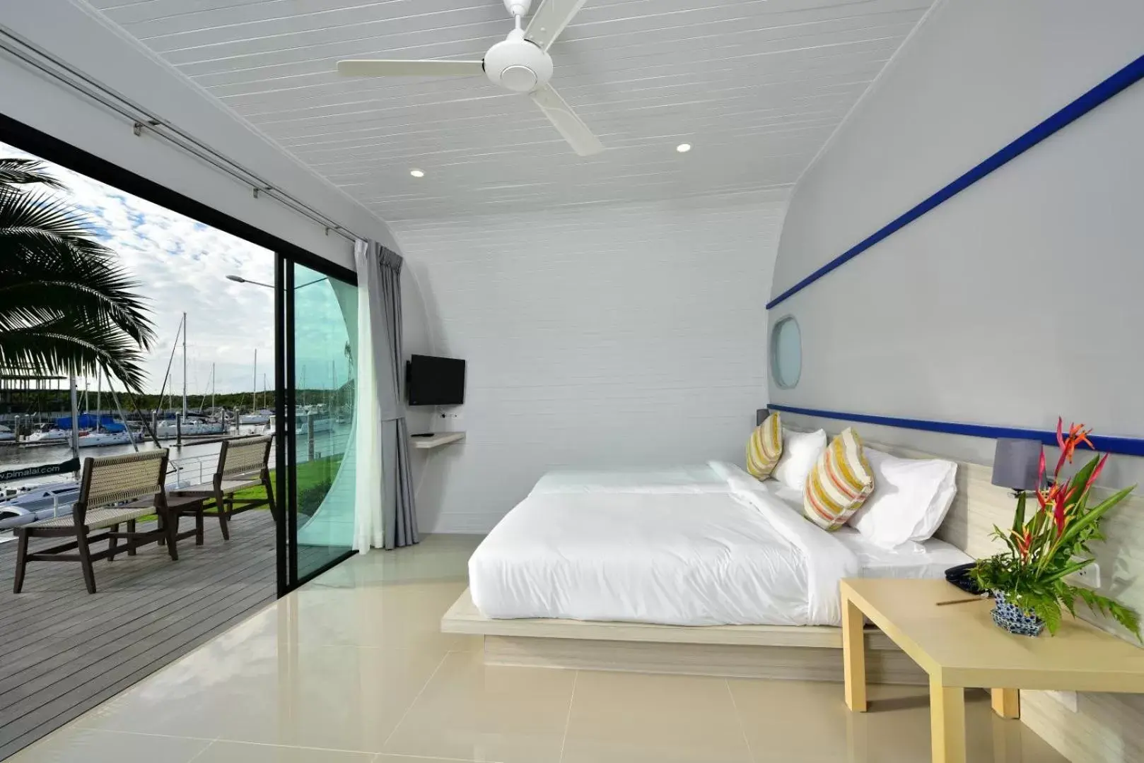 Bed in Krabi Boat Lagoon Resort