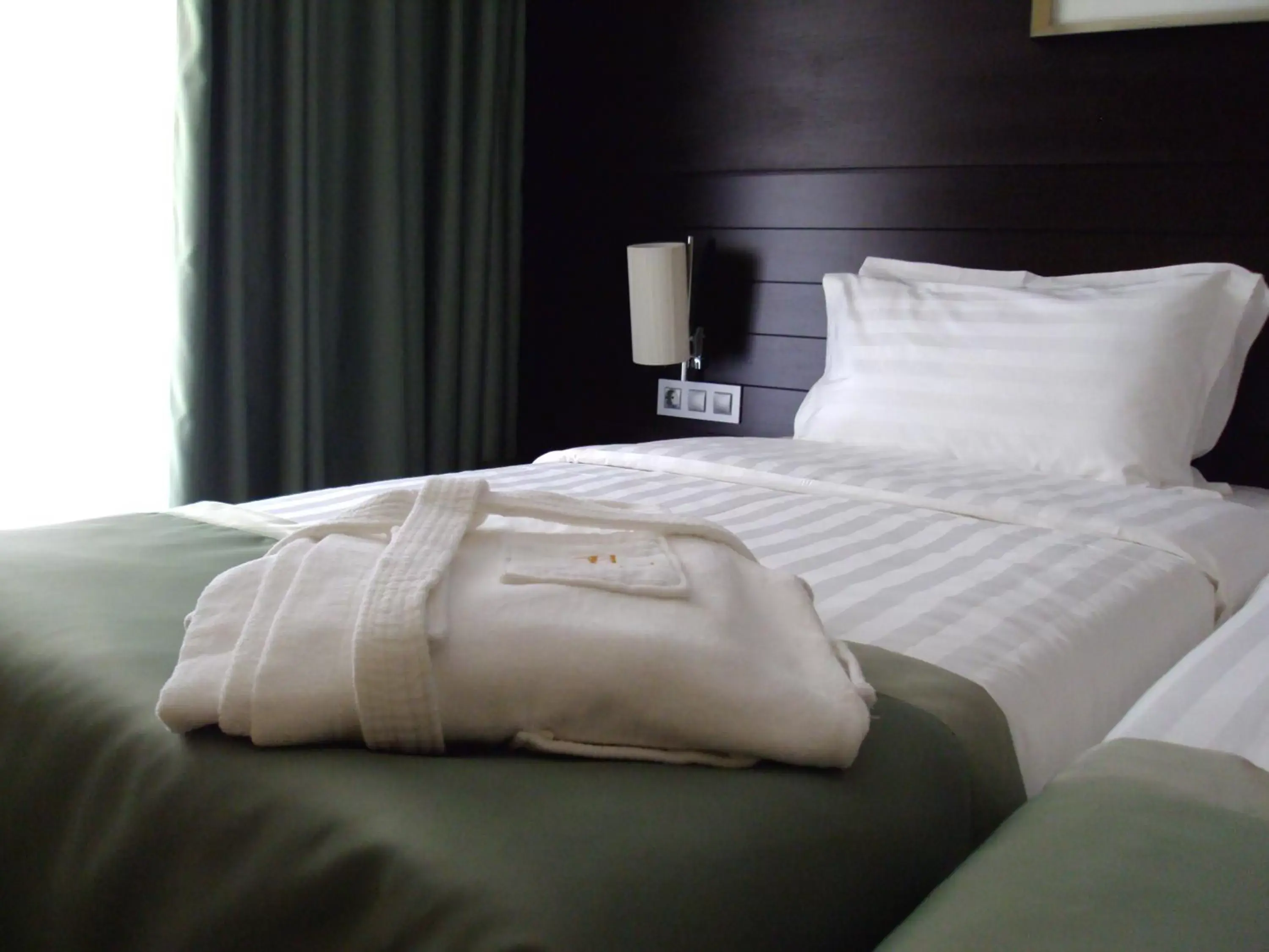 Twin Room with Balcony - Complimentary water & Free Tea/Coffee Machine in Best Western Plus Olives City Hotel - Free Pool & Parking Twin Room with Balcony - Complimentary water & Free Tea/Coffee Machine in Best Western Plus Olives City Hotel - Free Pool & Parking