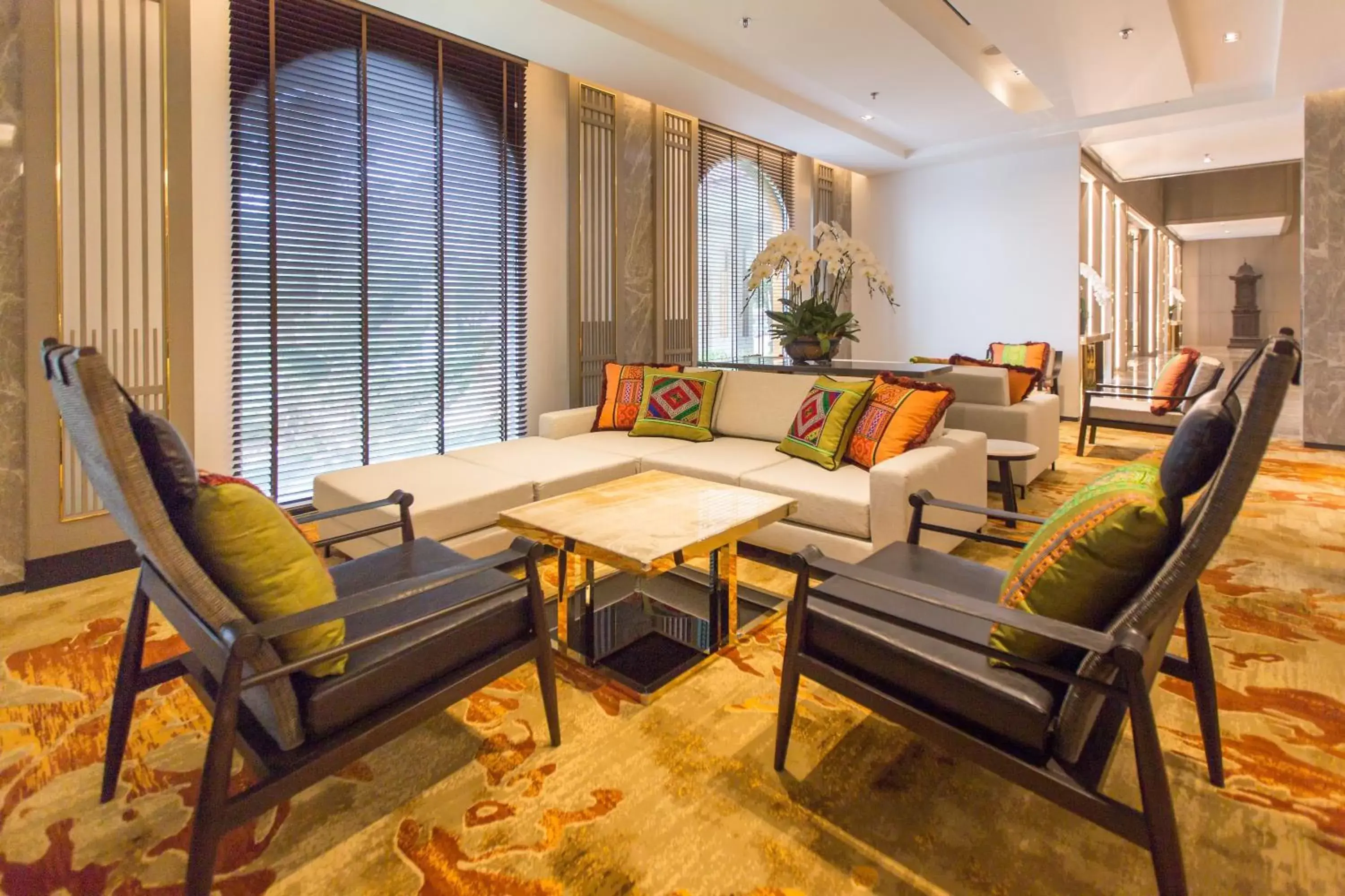 Lounge or bar, Seating Area in The Heritage Chiang Rai Hotel and Convention - SHA Extra Plus