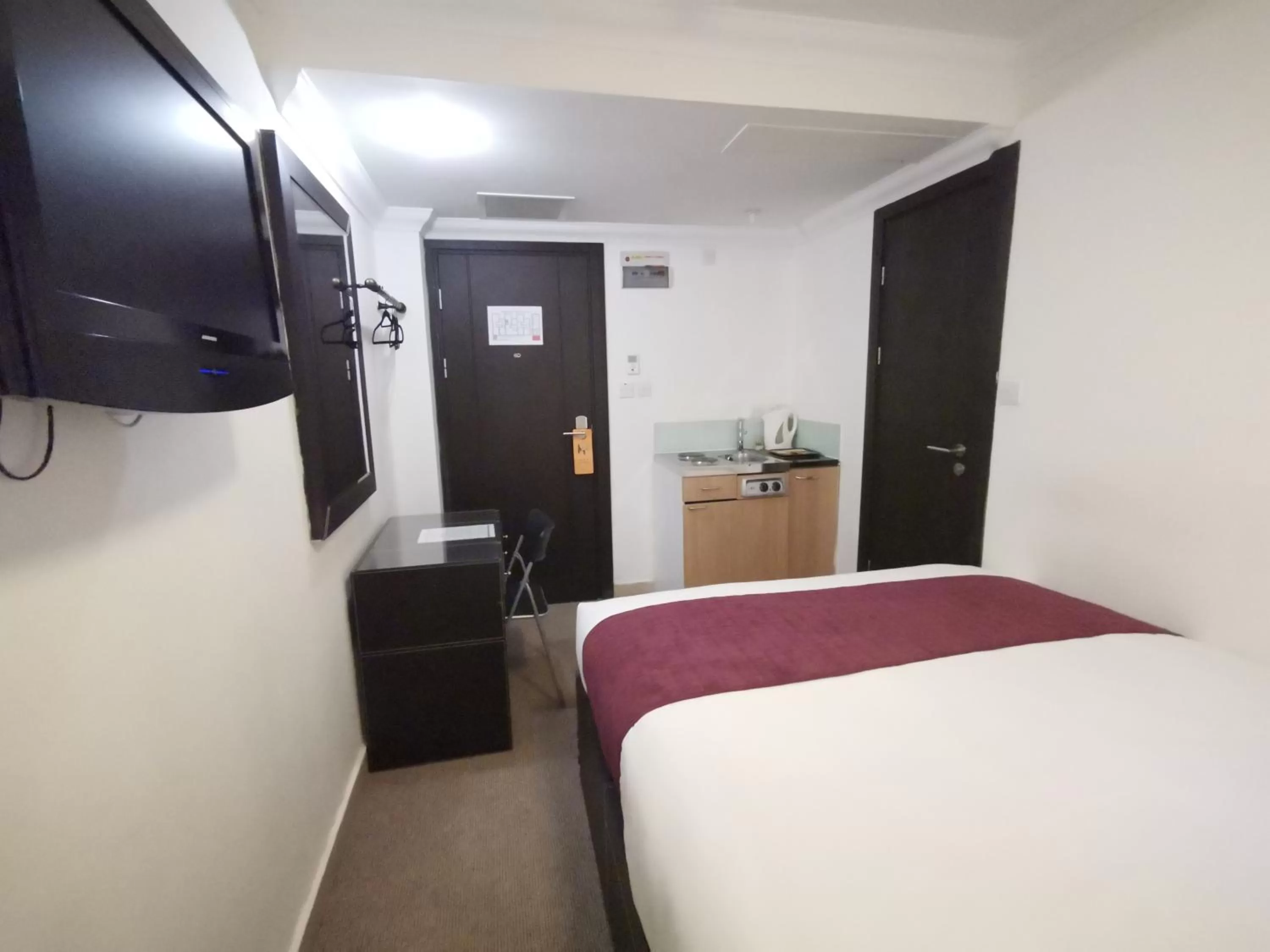 Photo of the whole room, Bed in The Royale Chulan Hyde Park Hotel