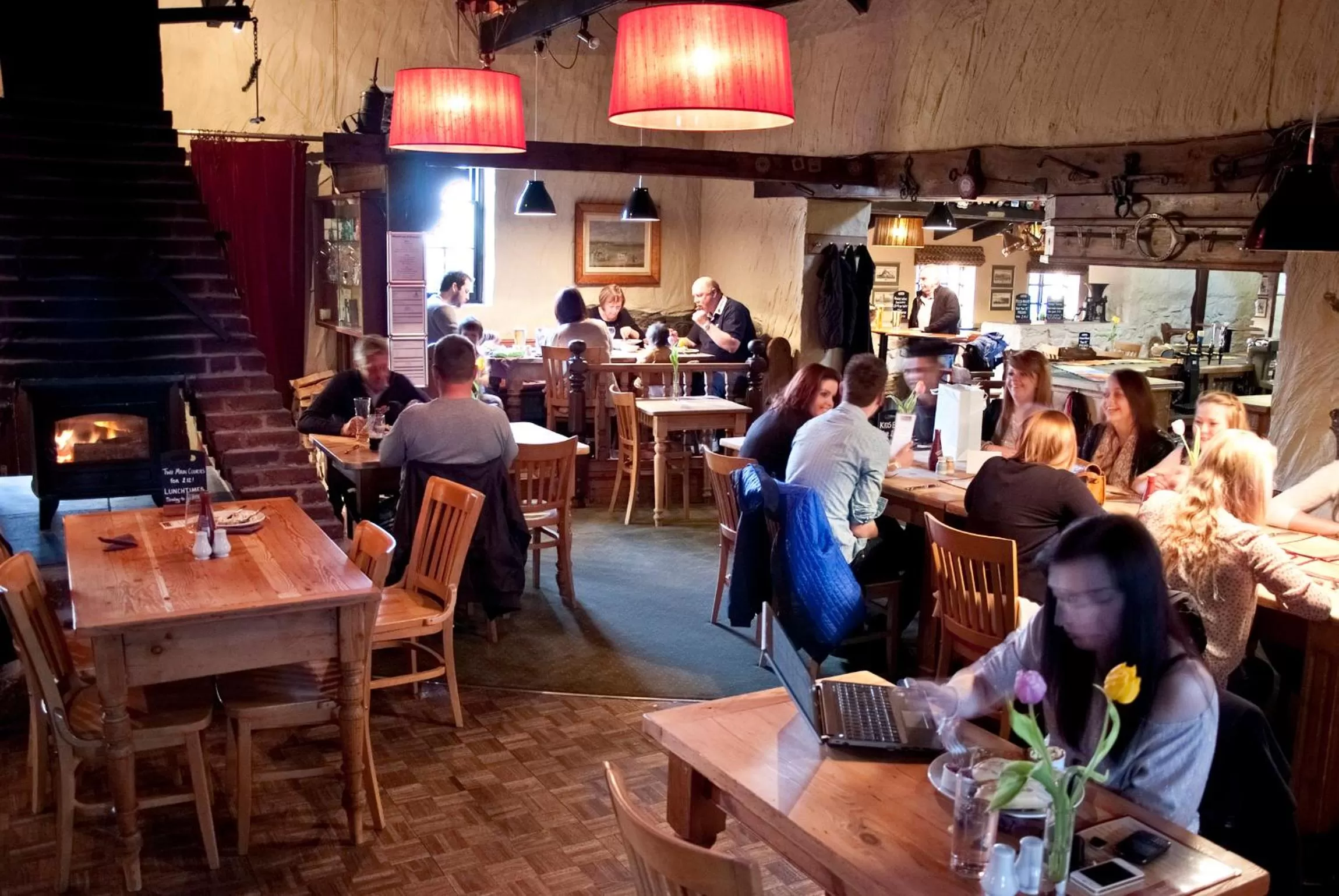 Lounge or bar, Restaurant/Places to Eat in Tricky's Hotel