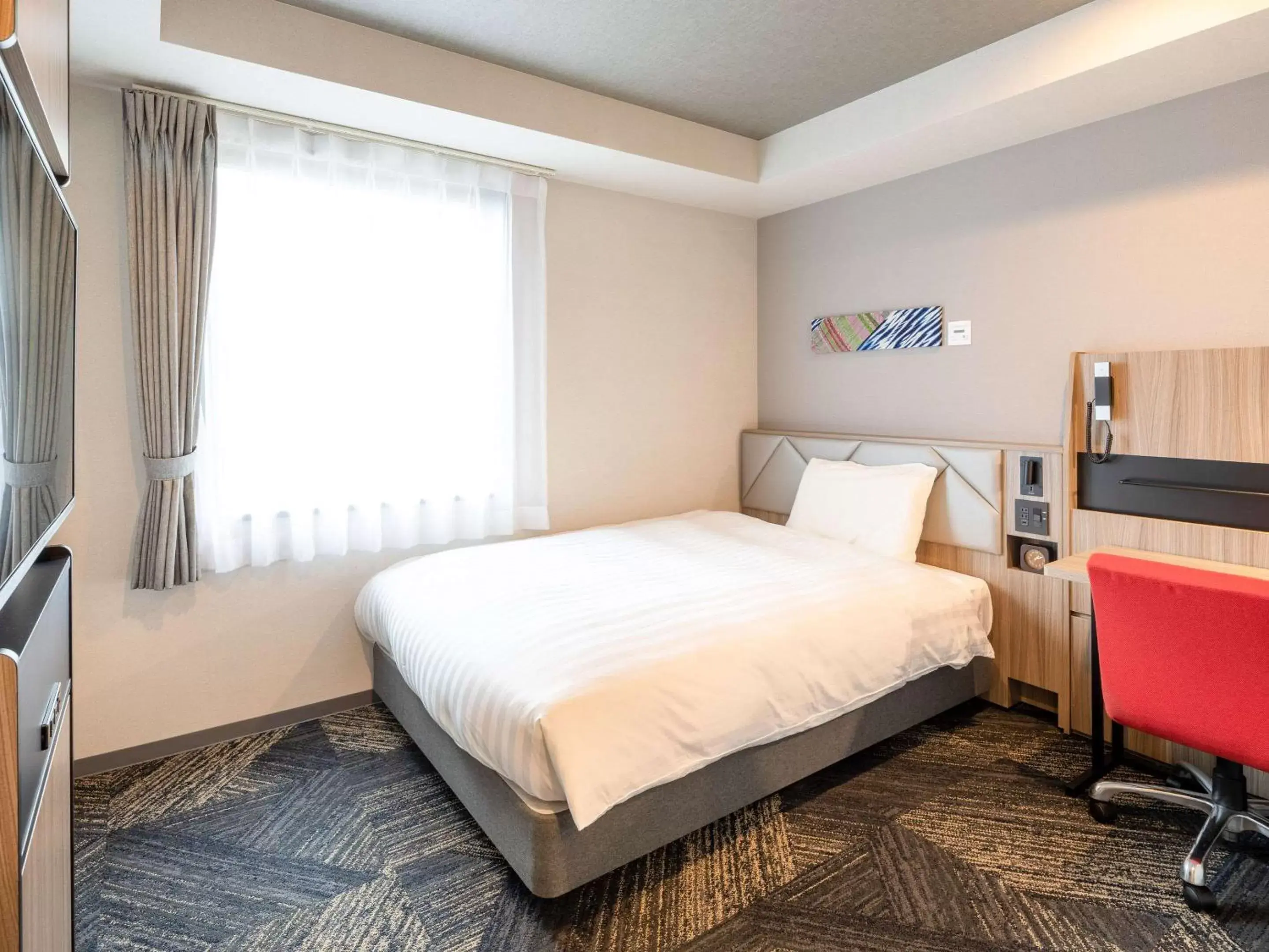 Photo of the whole room, Bed in Comfort Hotel Nagoya Kanayama