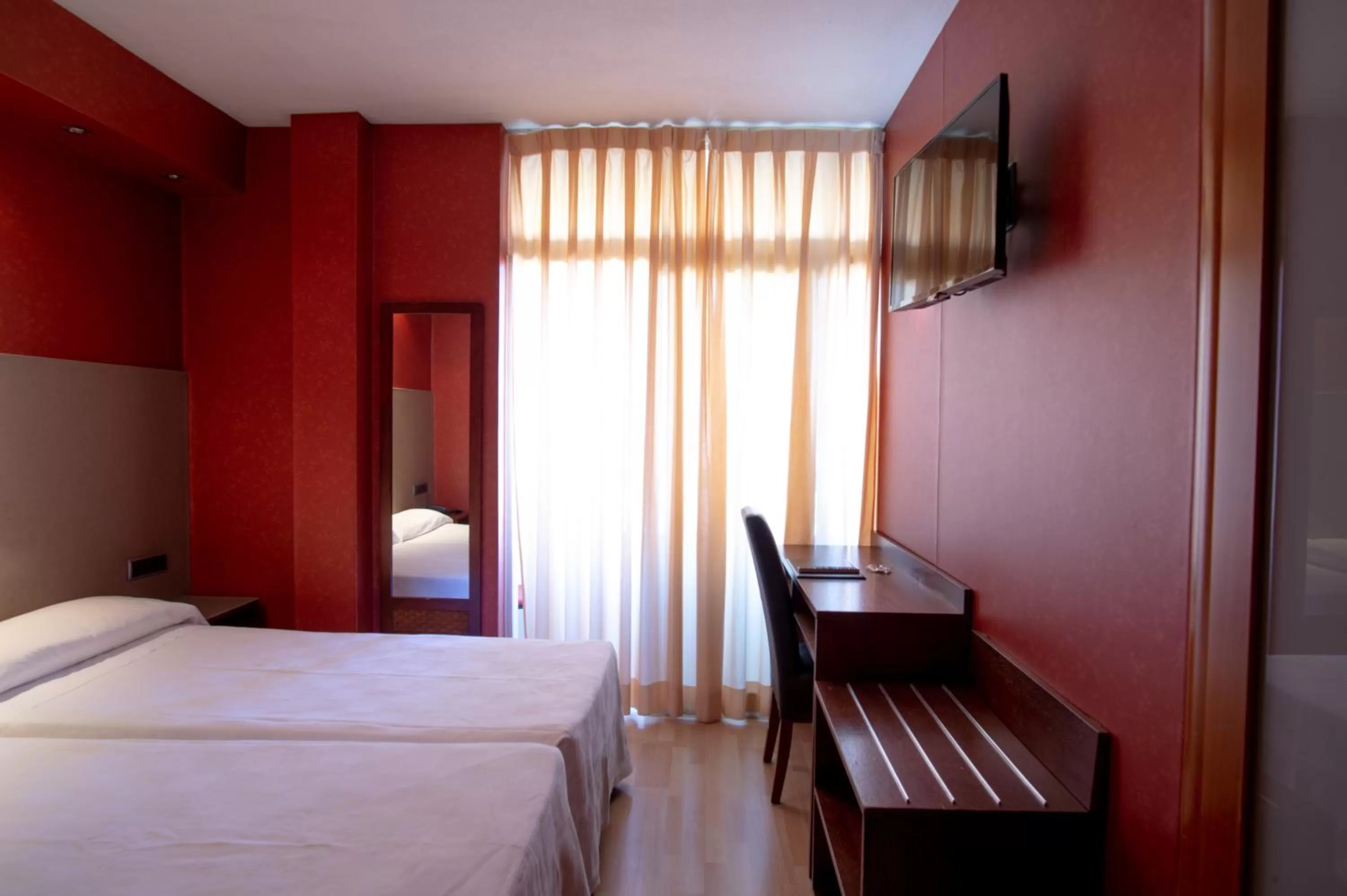 Photo of the whole room, Bed in Hotel Villa de Barajas