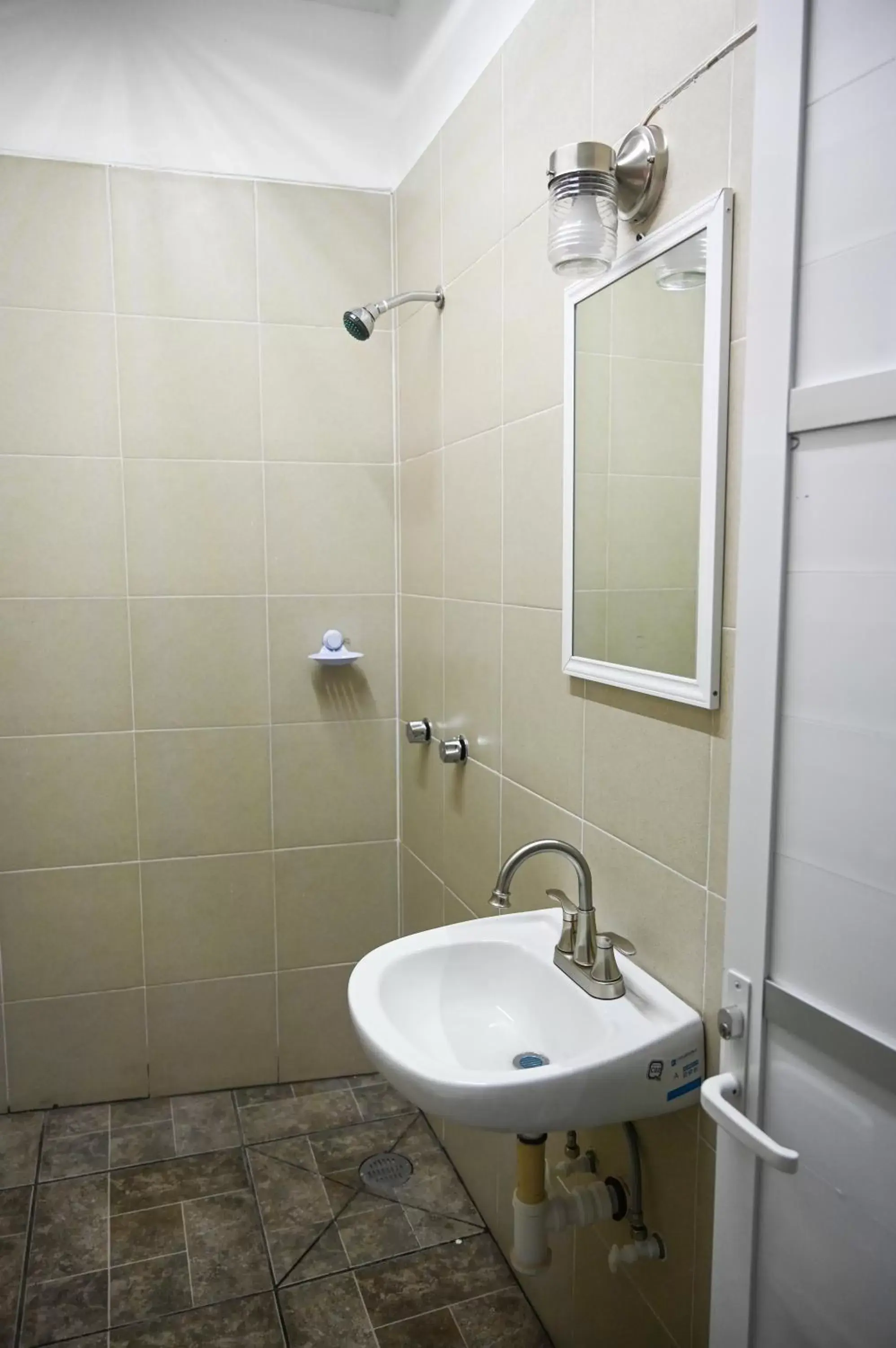 Shower, Bathroom in Casa LEONOR
