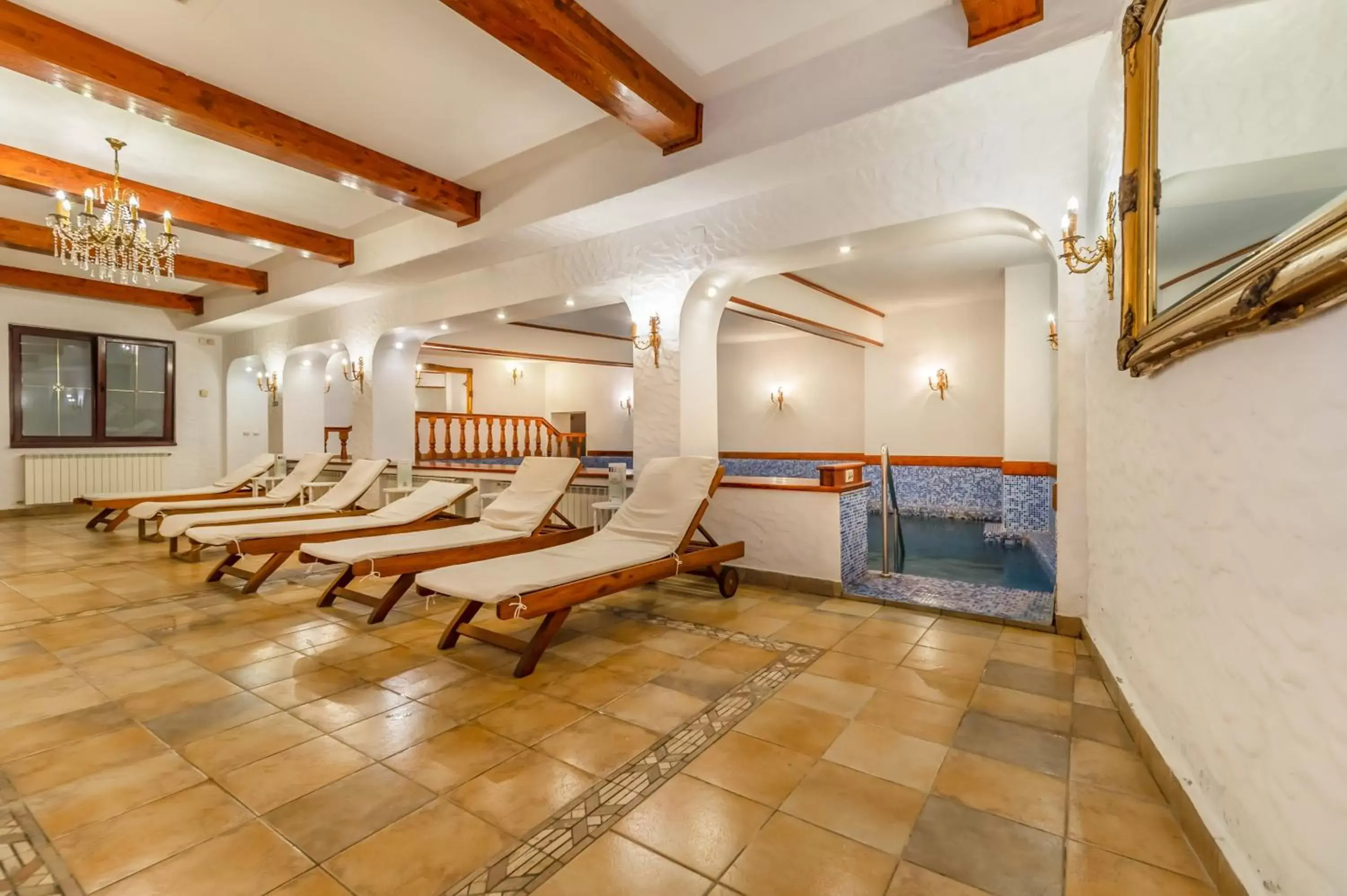 Spa and wellness centre/facilities in Hotel Imparatul Romanilor Hotel & SPA Spa and wellness centre/facilities in Hotel Imparatul Romanilor Hotel & SPA