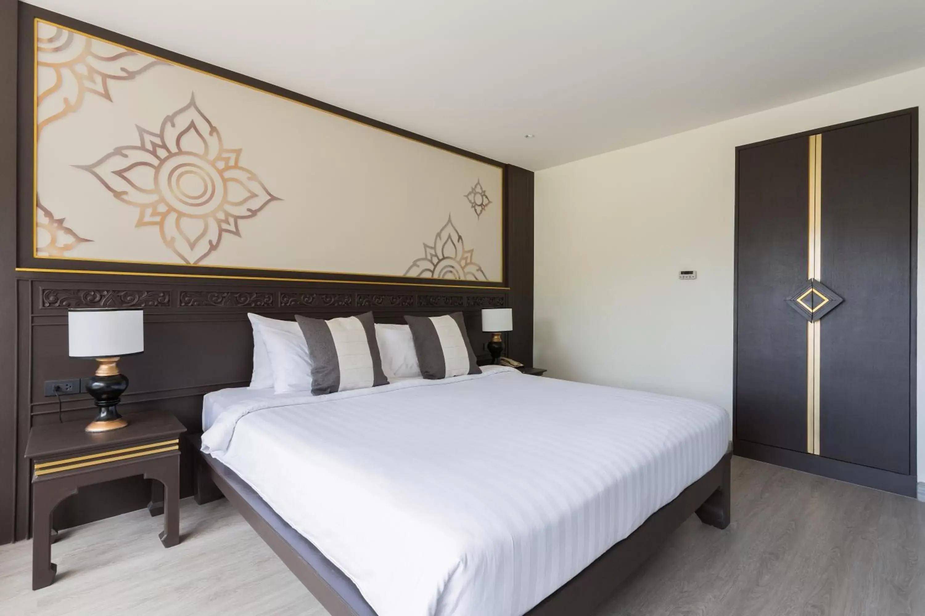 Bedroom, Bed in Krabi Heritage Hotel - SHA Extra Plus