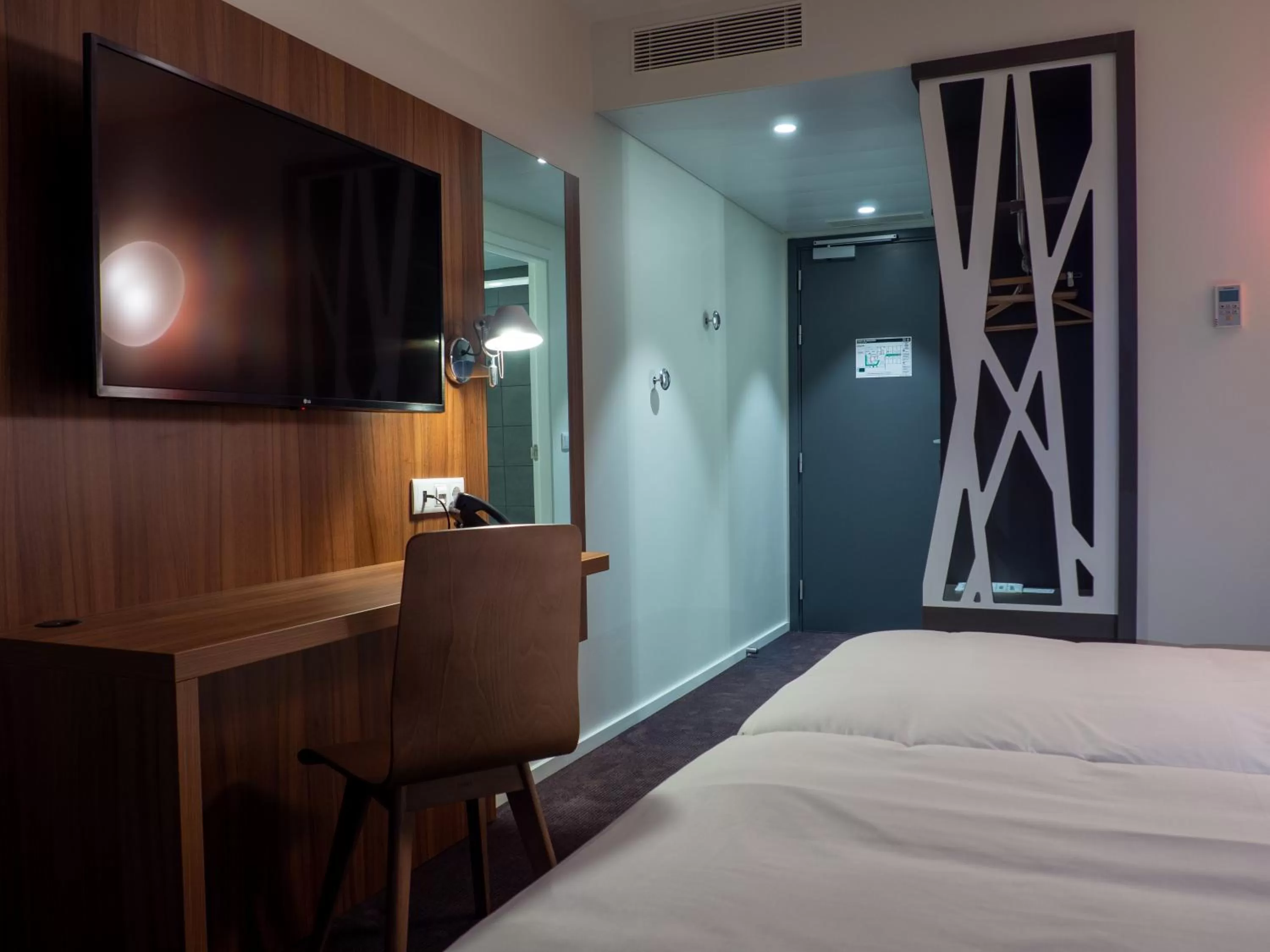 Bedroom, Bed in Flag Hotel Caldas da Rainha