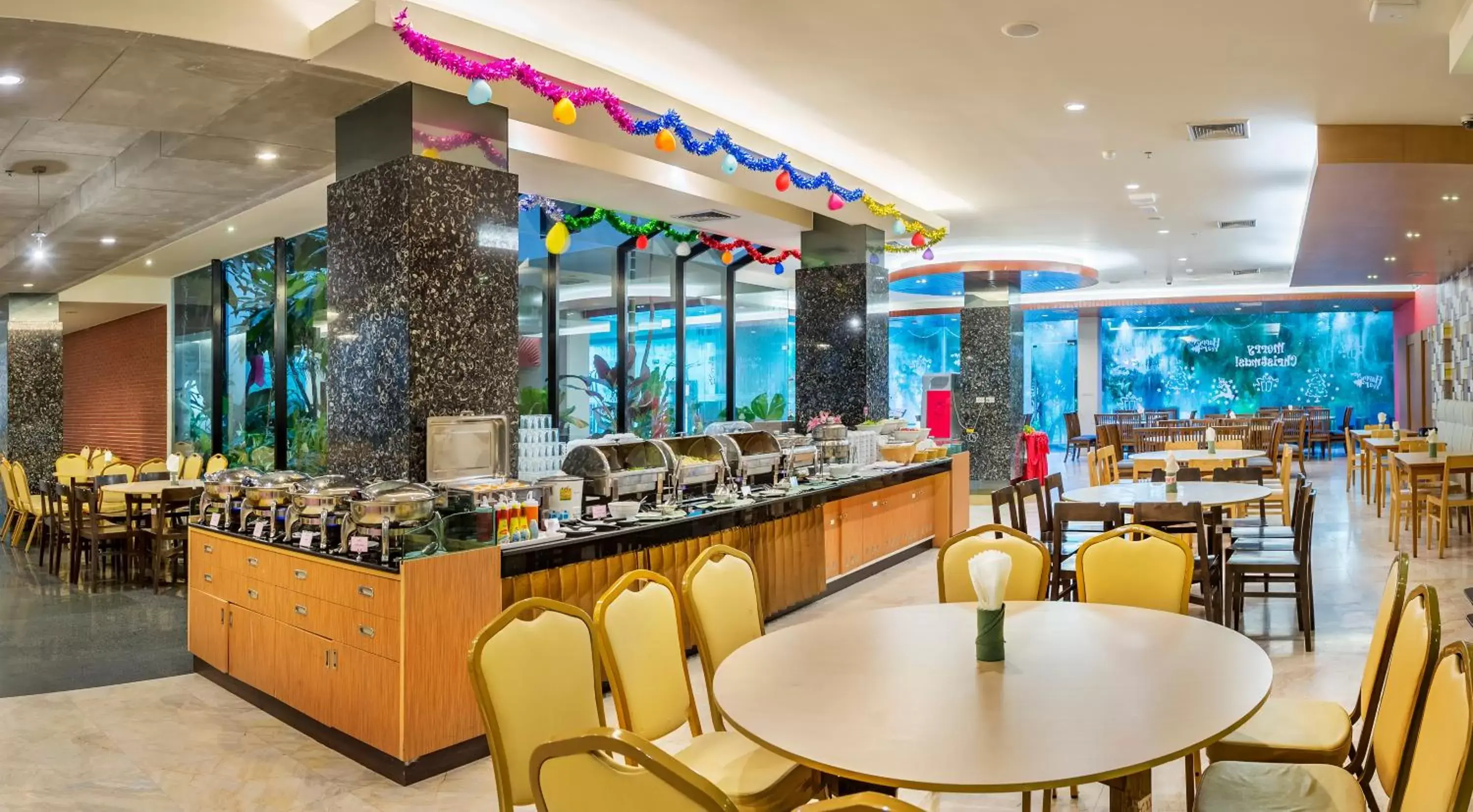 Buffet breakfast, Restaurant/Places to Eat in Buri Sriphu Hotel & Convention Centre