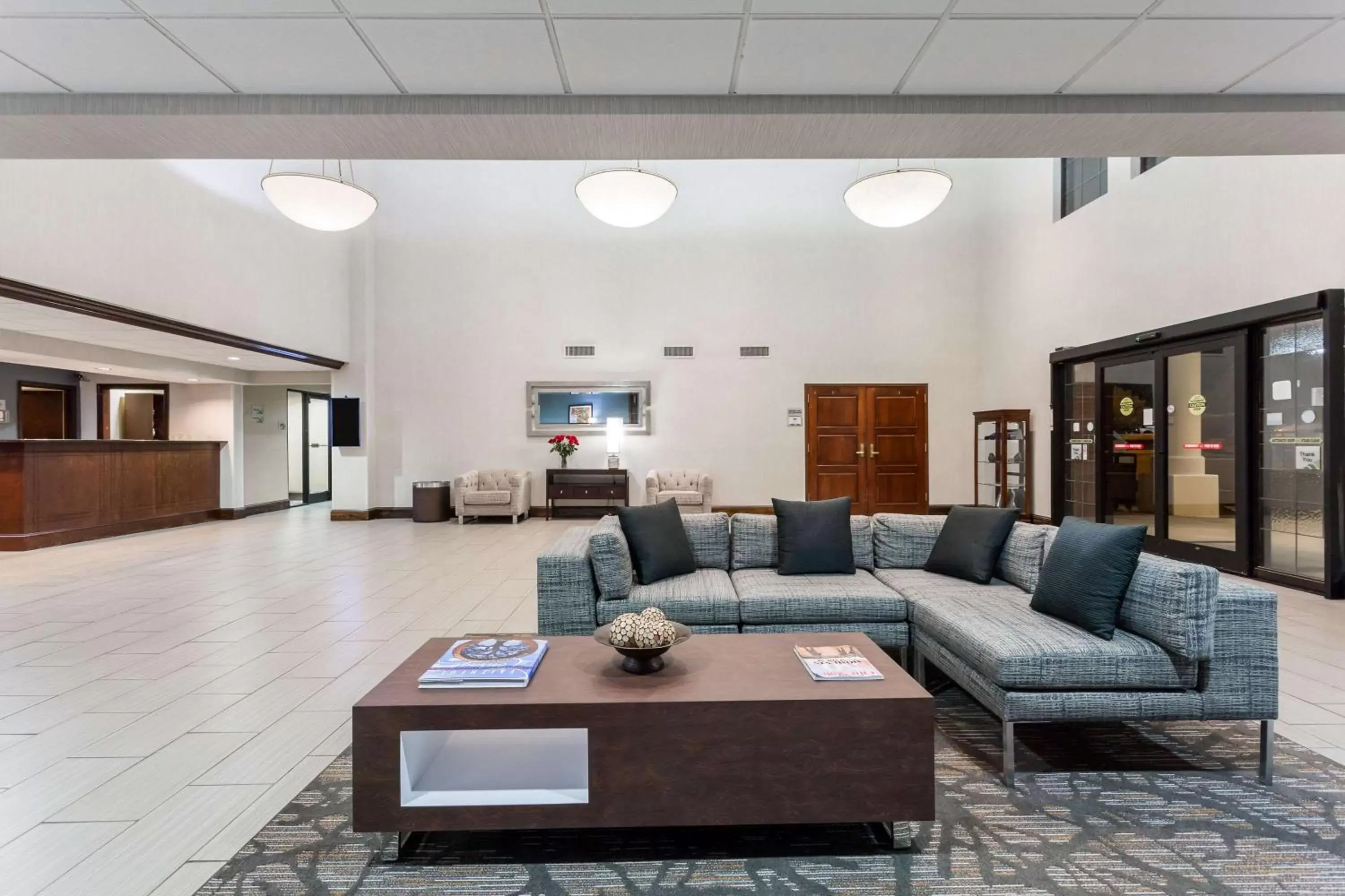 Lobby or reception, Seating Area in Wingate by Wyndham High Point