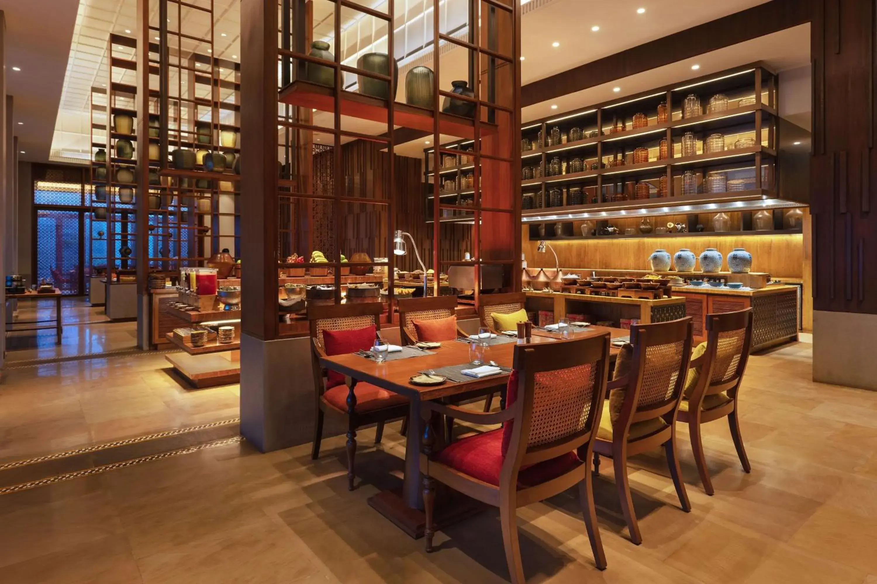 Restaurant/Places to Eat in Hilton Goa Resort