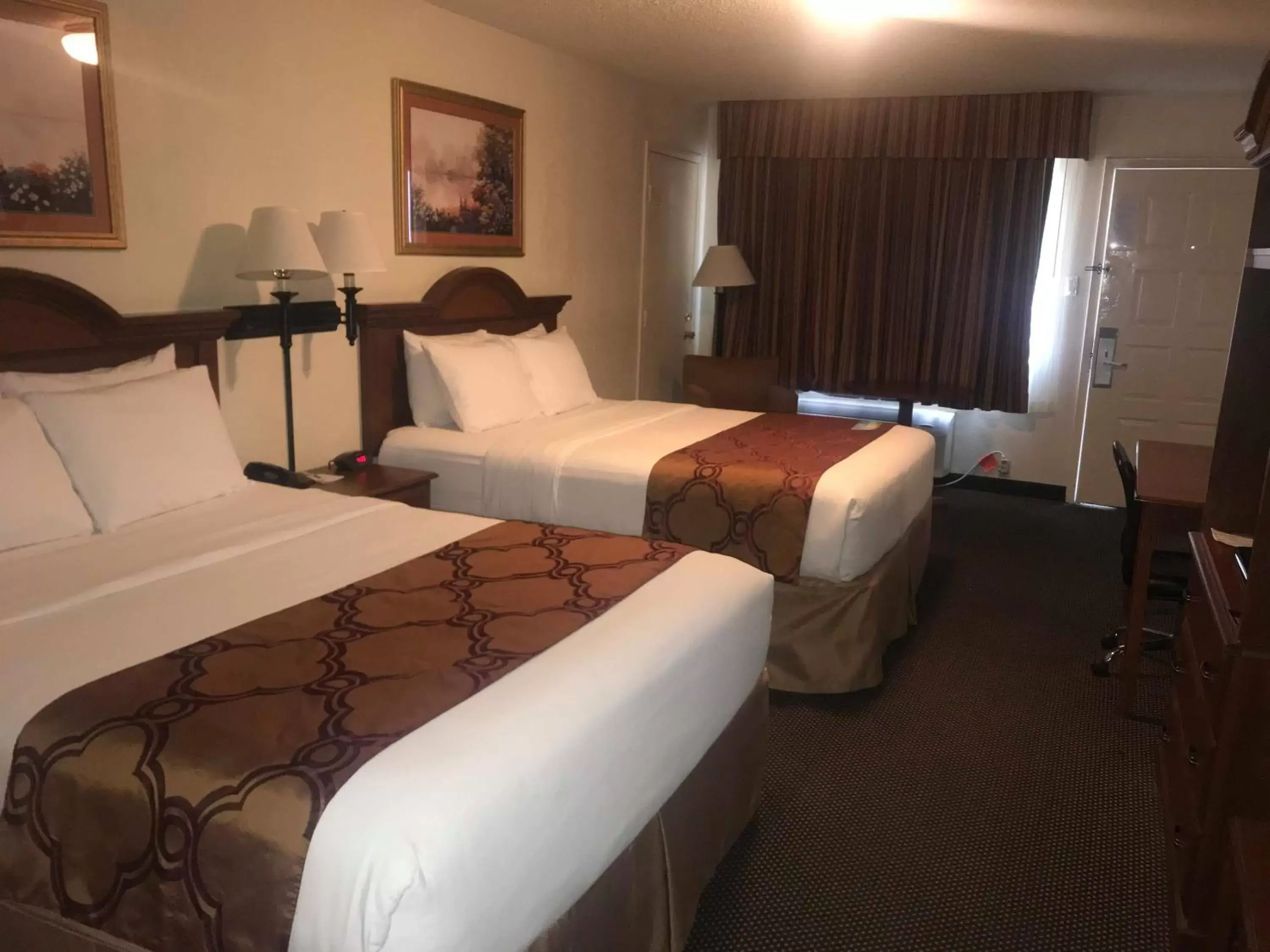 Bed in Days Inn by Wyndham Abilene