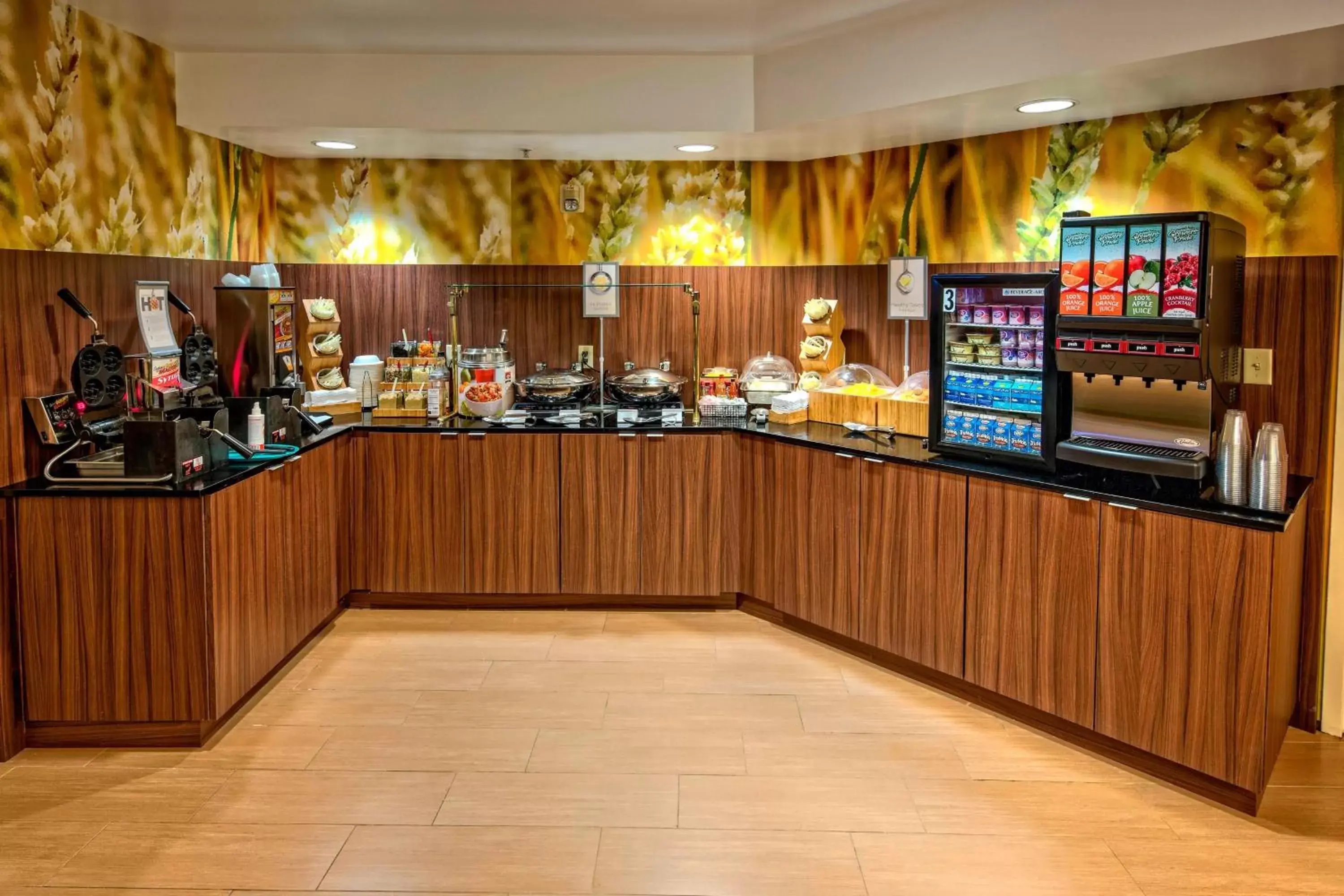 Breakfast in Fairfield Inn and Suites by Marriott Orlando Near Universal Orlando