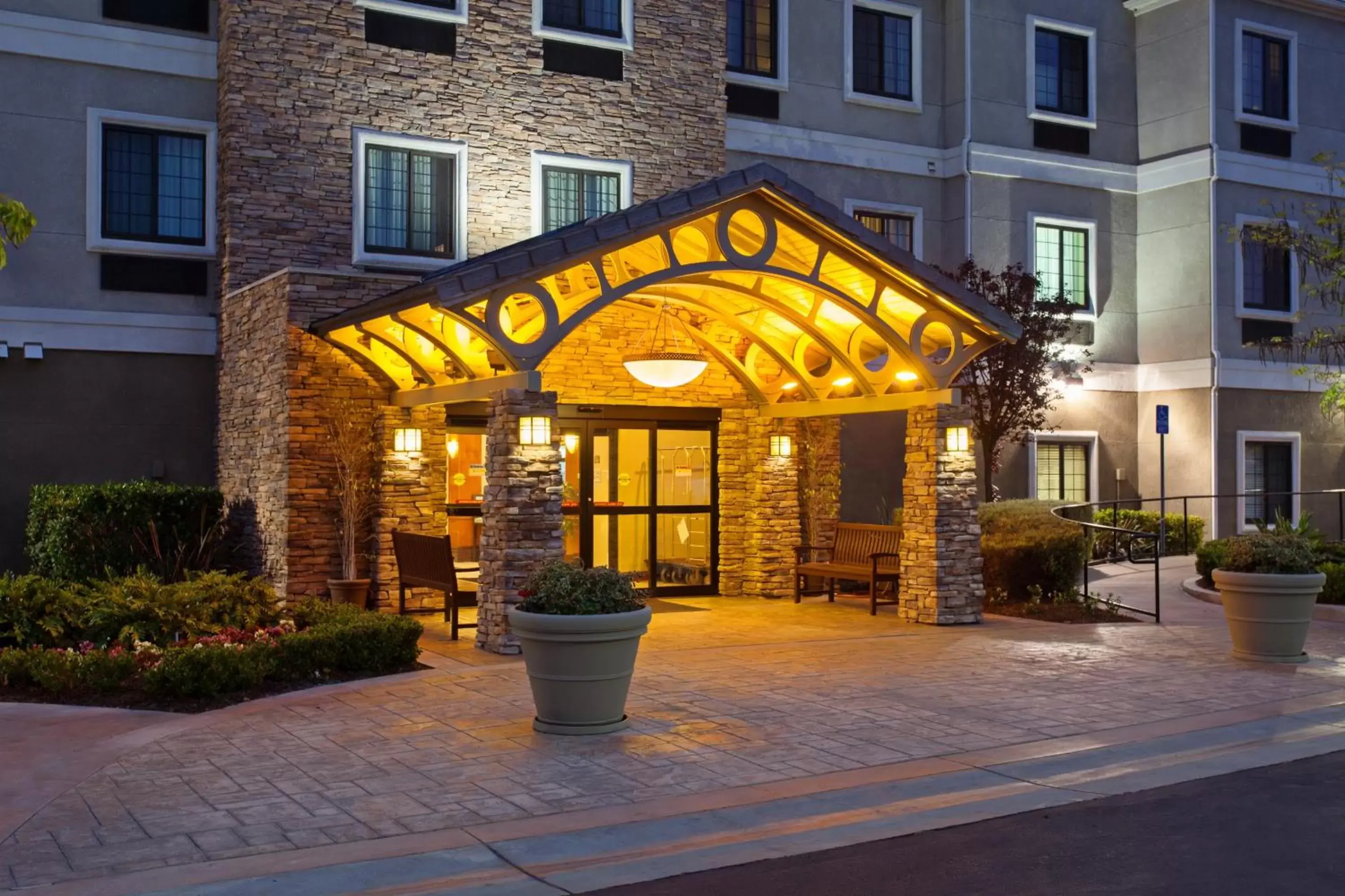 Property building in Staybridge Suites Irvine East/Lake Forest by IHG Property building in Staybridge Suites Irvine East/Lake Forest by IHG