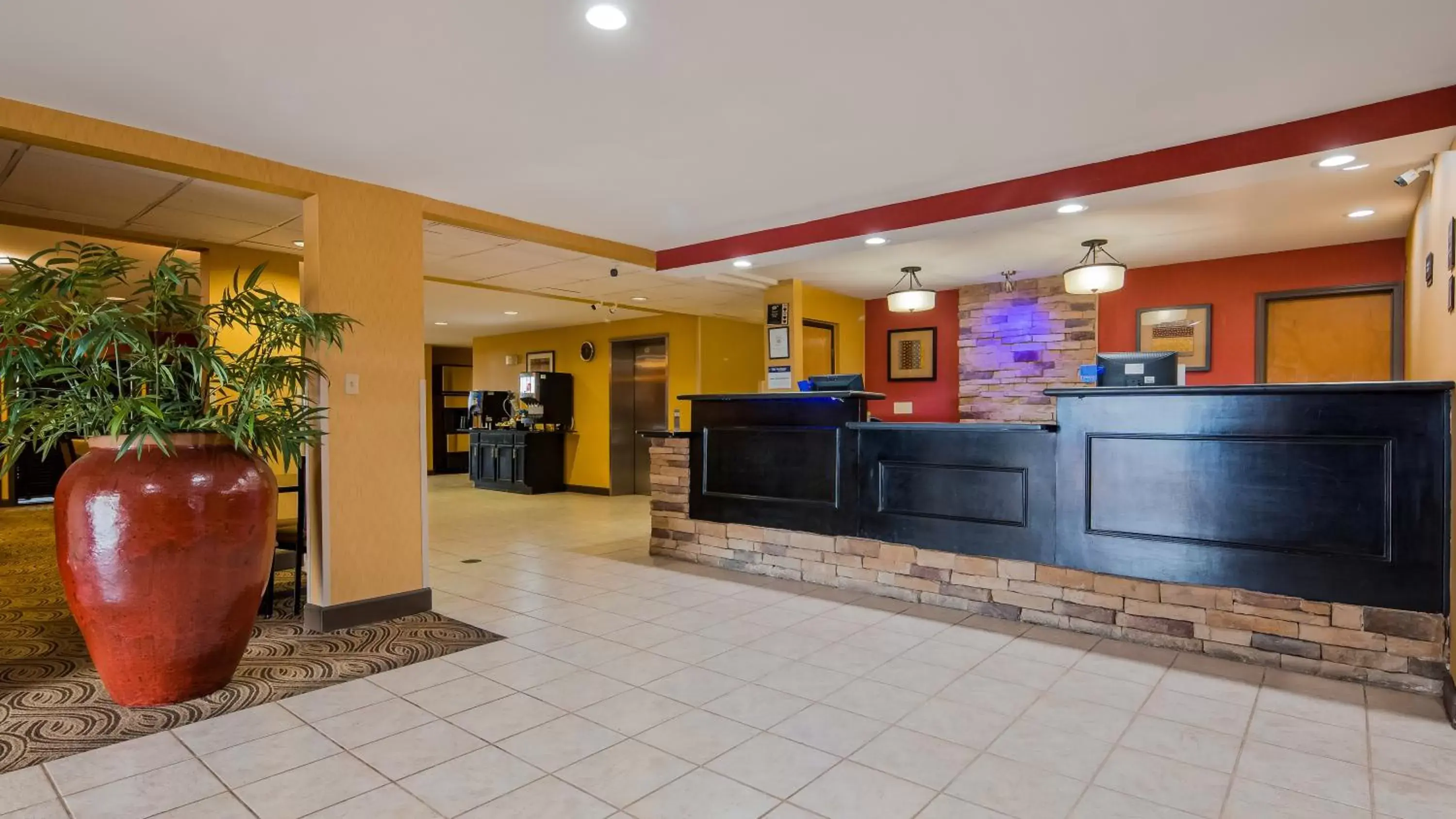 Lobby or reception, Lobby/Reception in Best Western - Saluki Inn