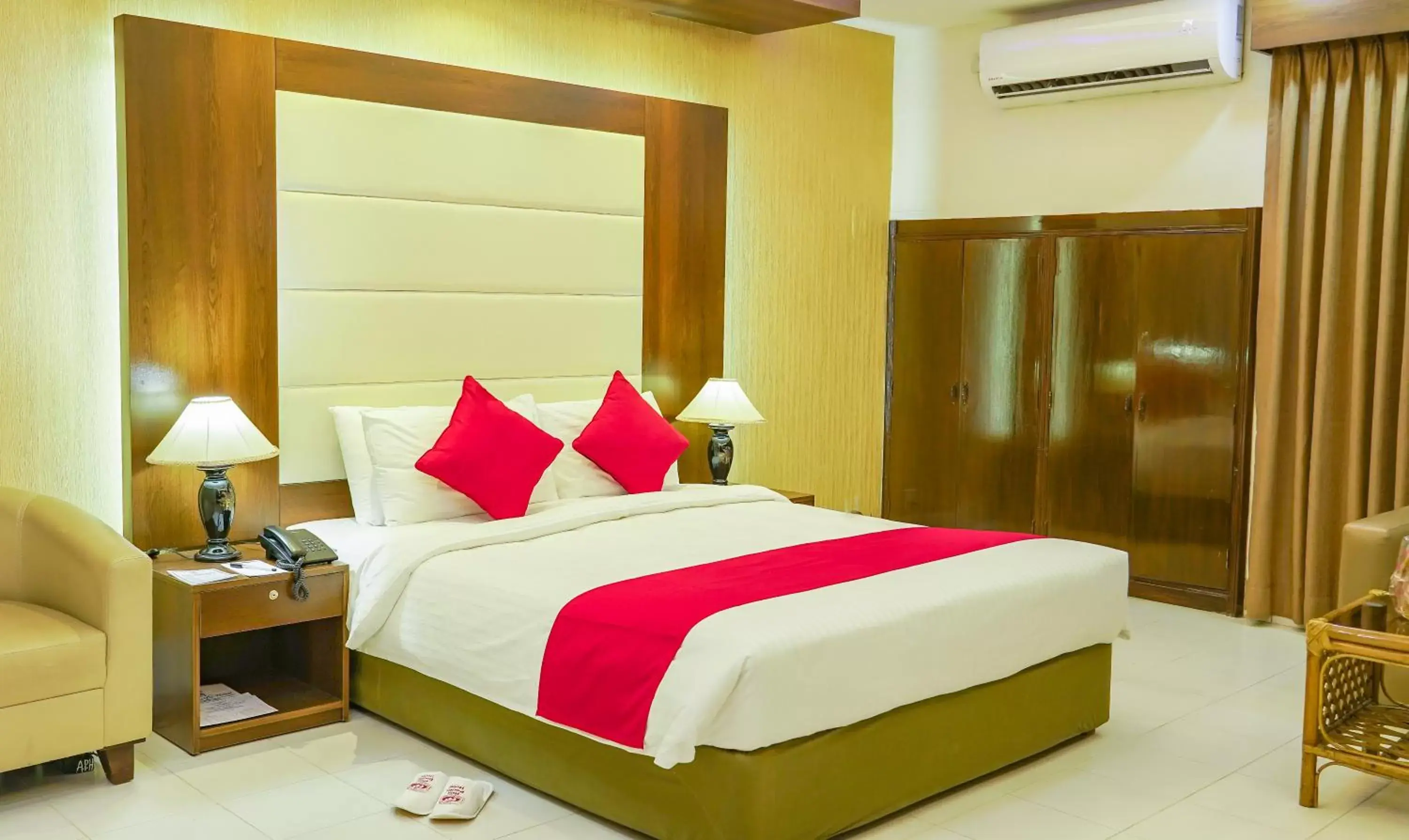 Bed in Asia Pacific Hotel