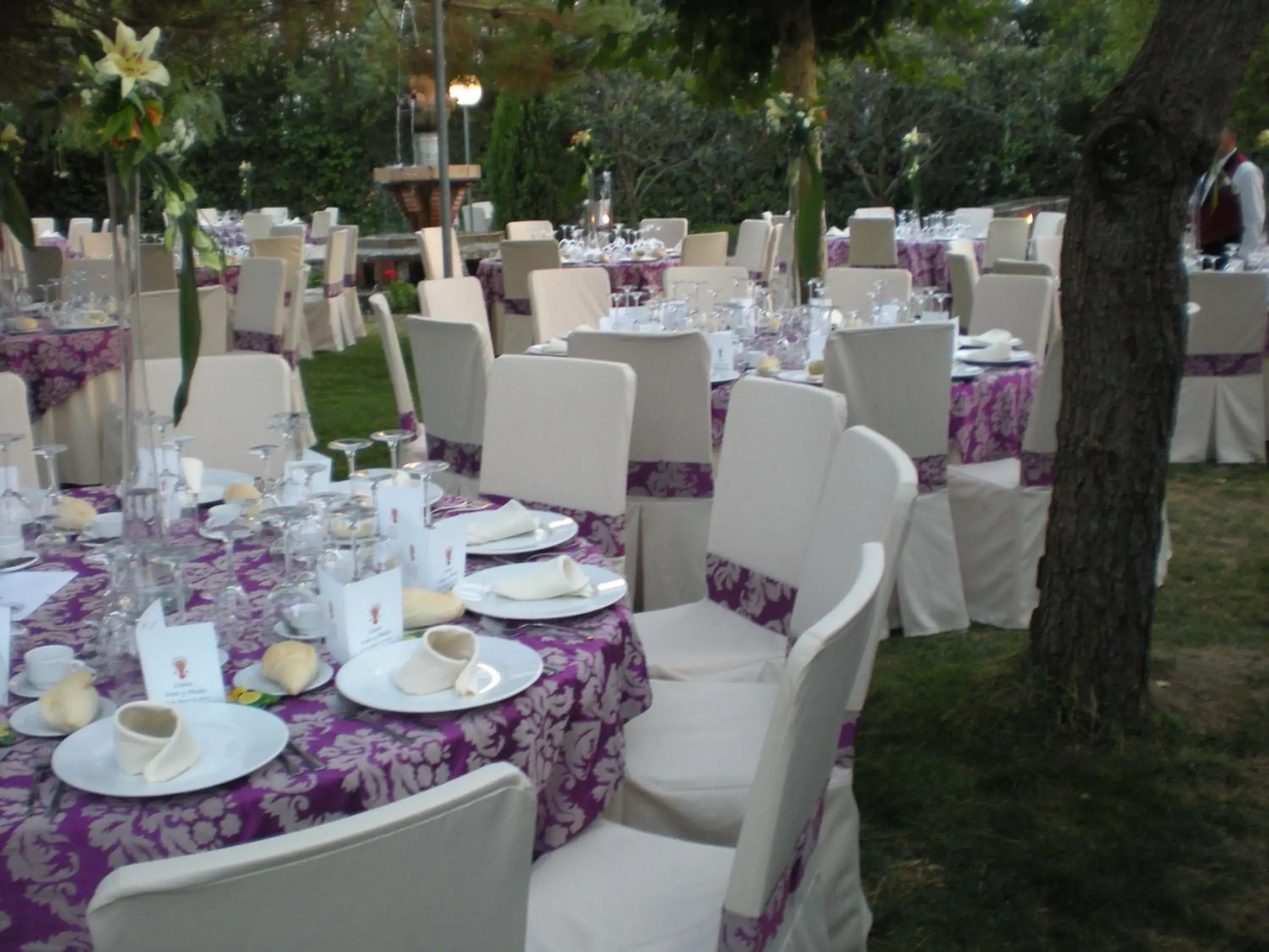 Banquet/Function facilities, Restaurant/Places to Eat in Hotel Peru by Bossh Hotels