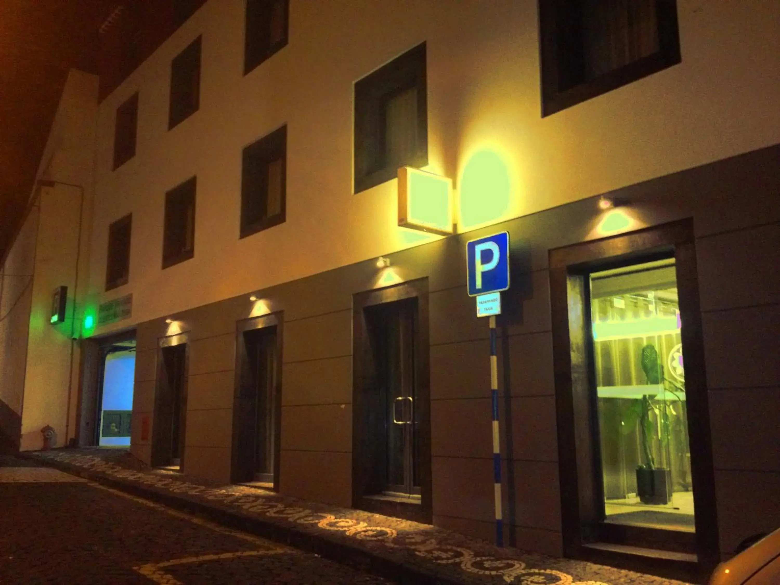 Facade/entrance in Hotel Matriz Facade/entrance in Hotel Matriz