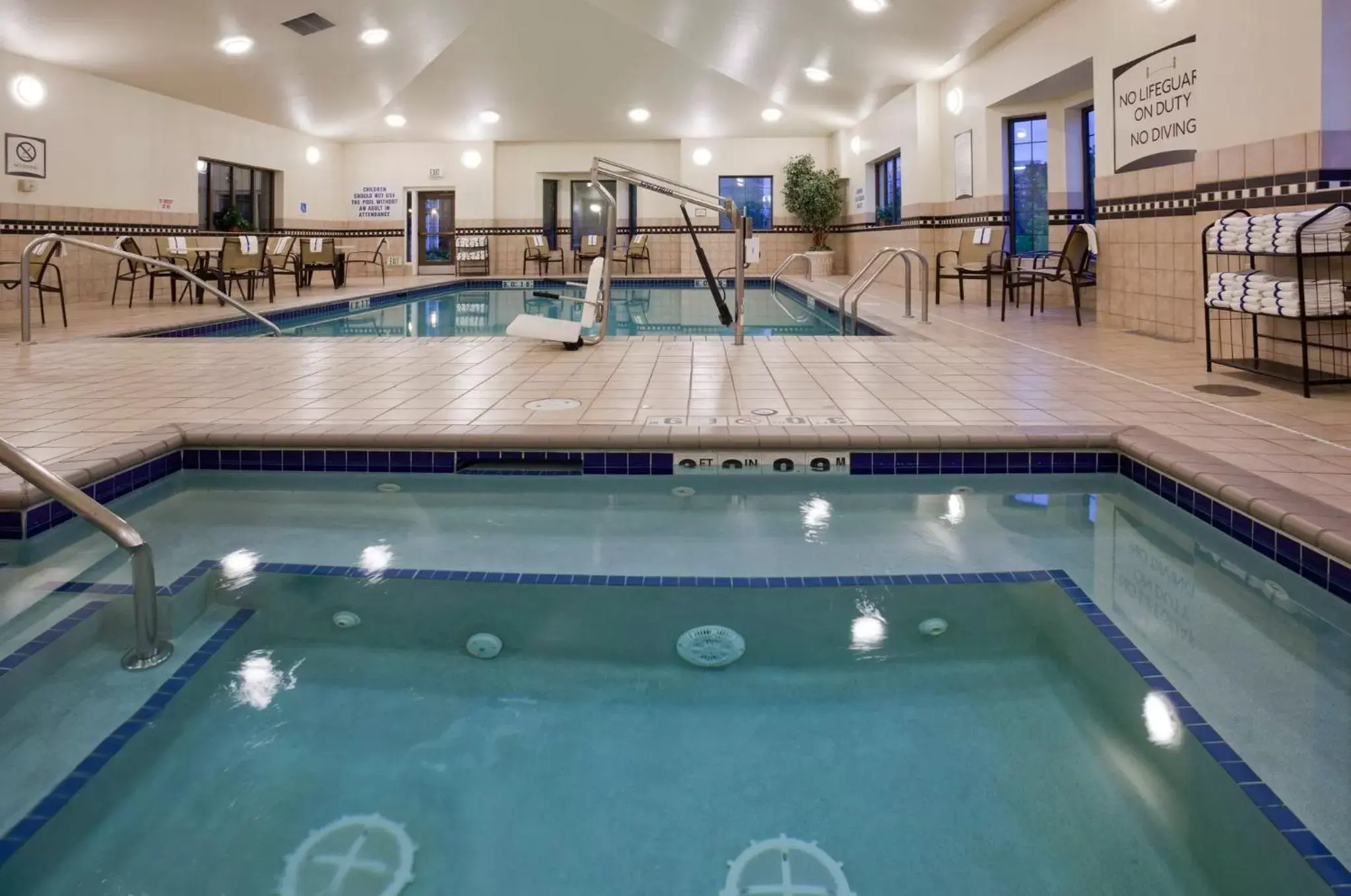 Swimming Pool in Staybridge Suites Minneapolis-Bloomington, an IHG Hotel