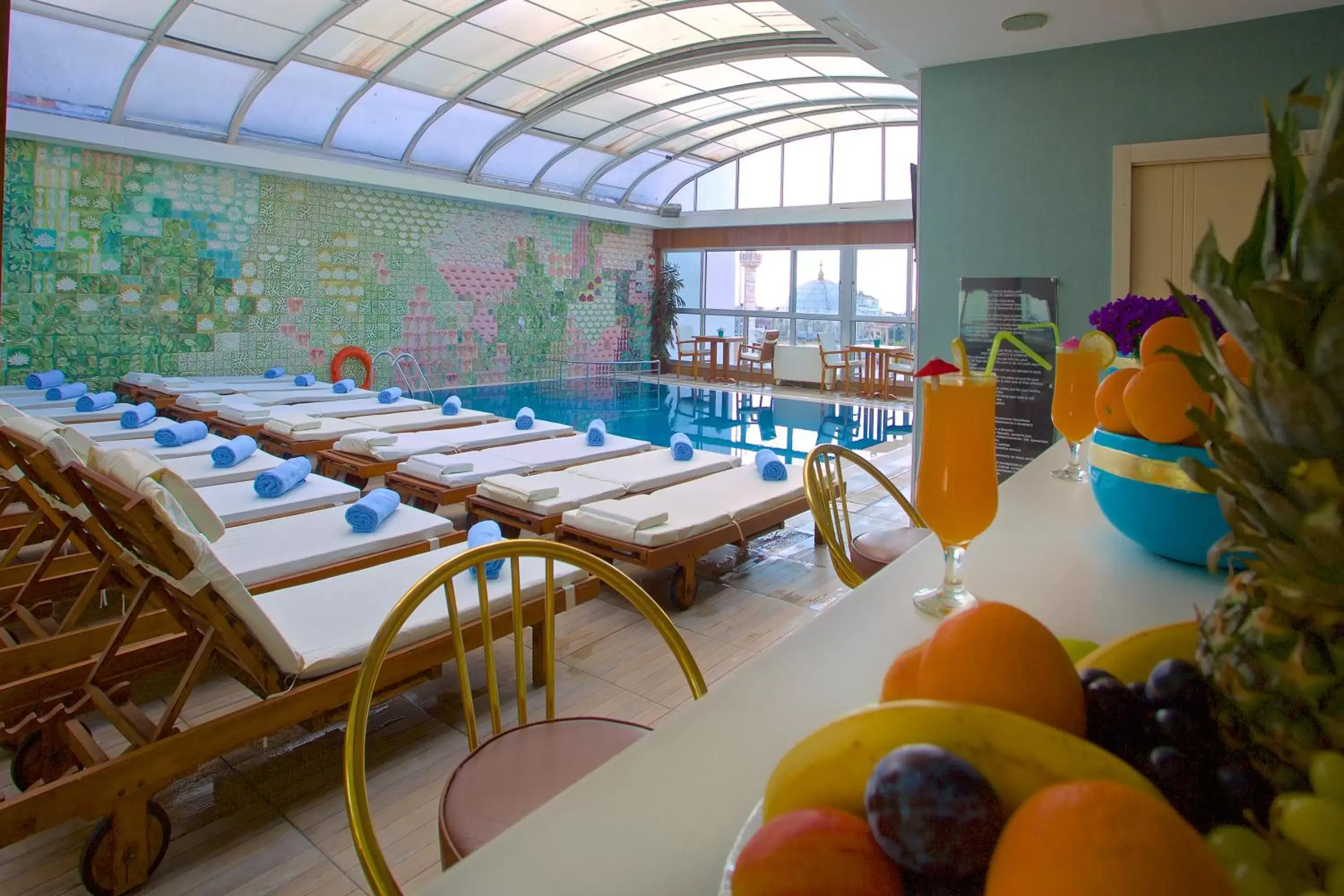 Swimming Pool in Zagreb Hotel