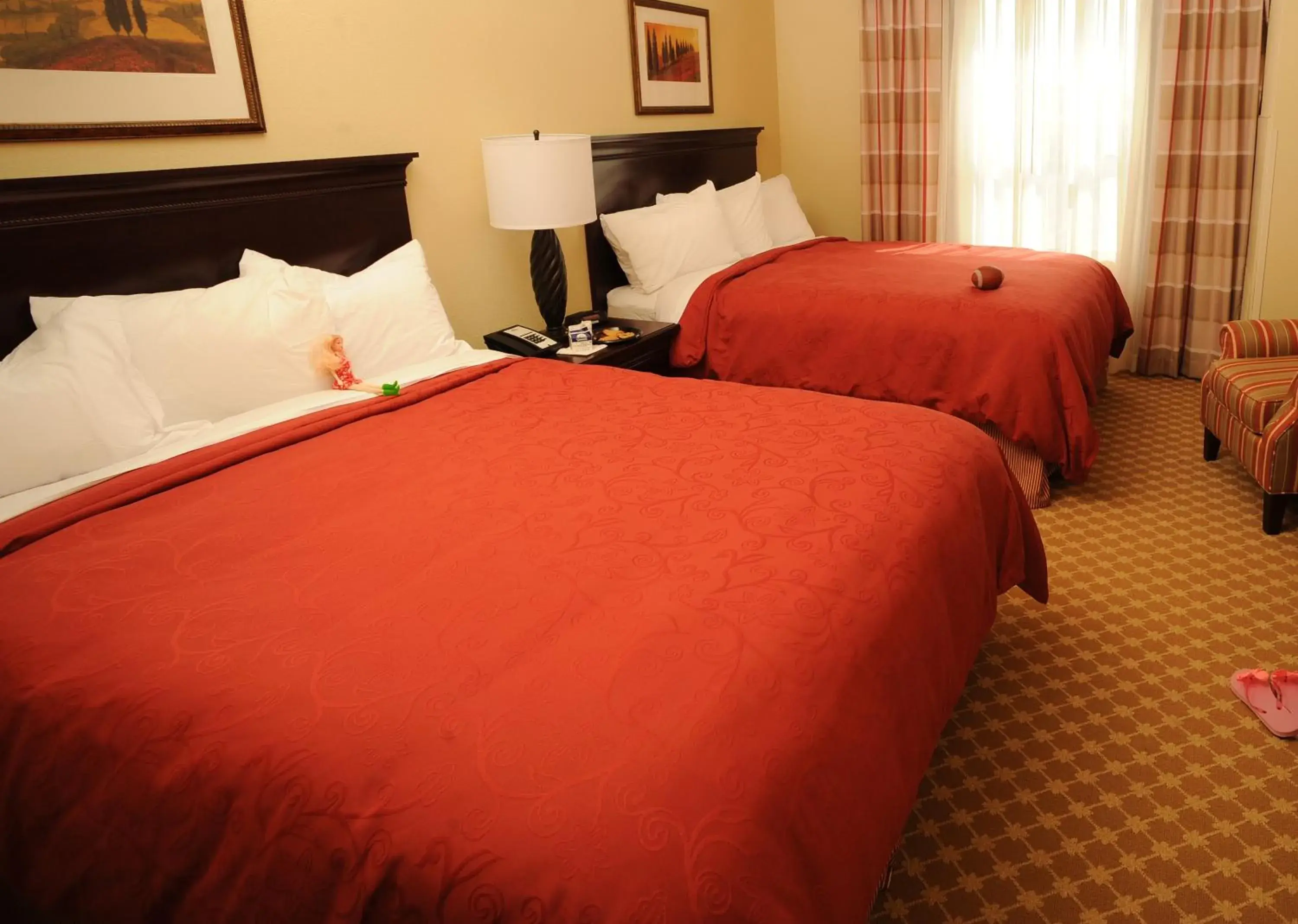 Bed in Country Inn & Suites by Radisson, Concord (Kannapolis), NC