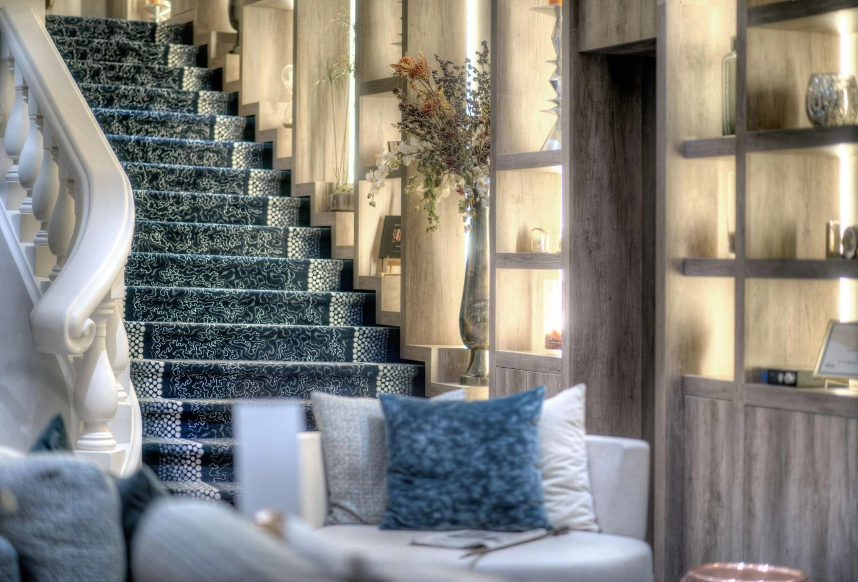 Lobby or reception in Best Western Plus Nice Cosy Hotel