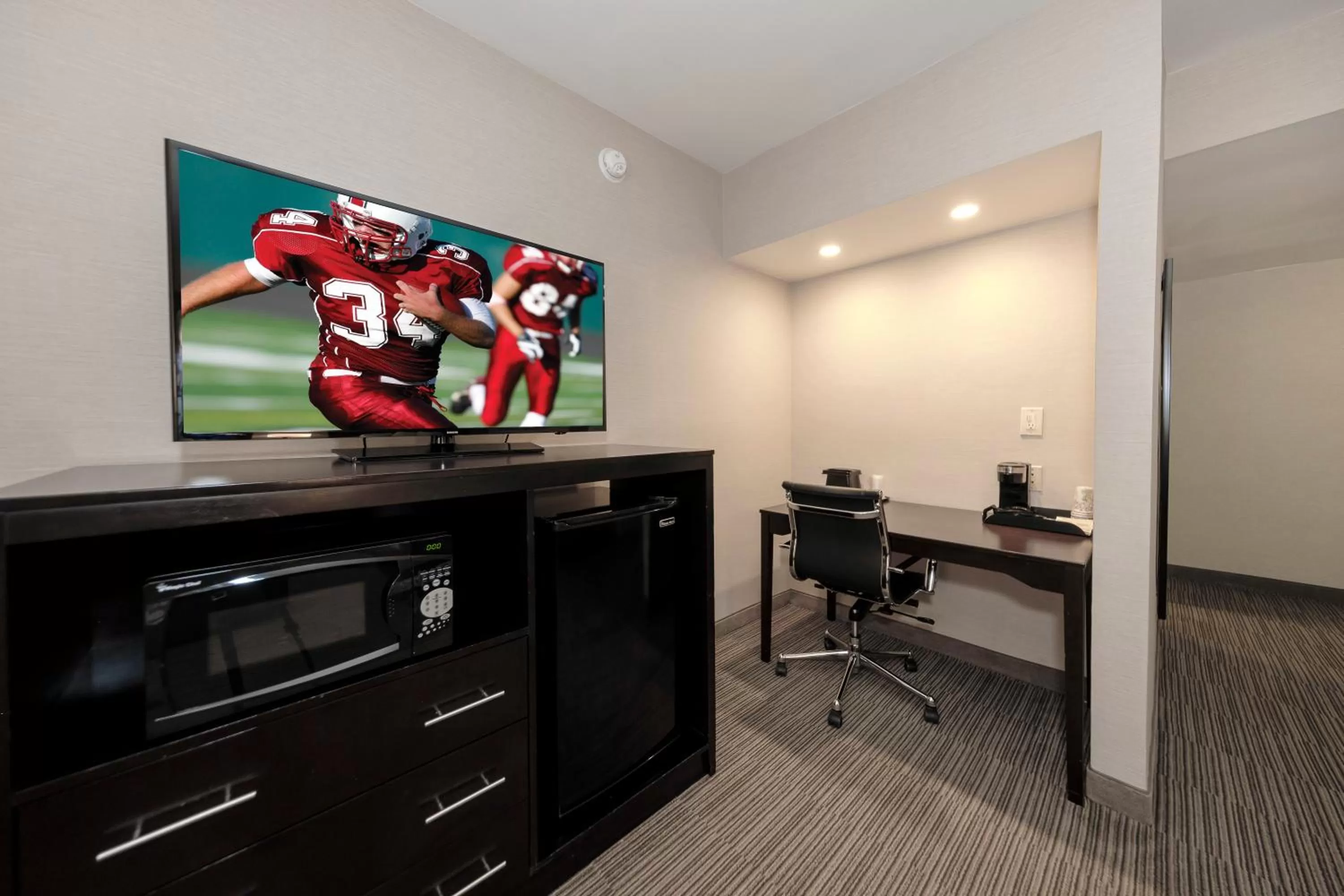 Photo of the whole room in Red Roof Inn & Suites Newburgh - Stewart Airport West Point