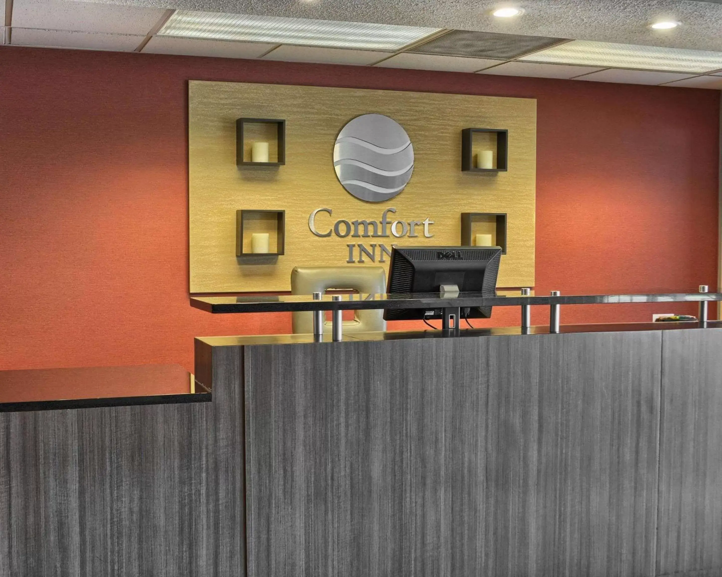 Lobby or reception in Comfort Inn Ruther Glen near Kings Dominion