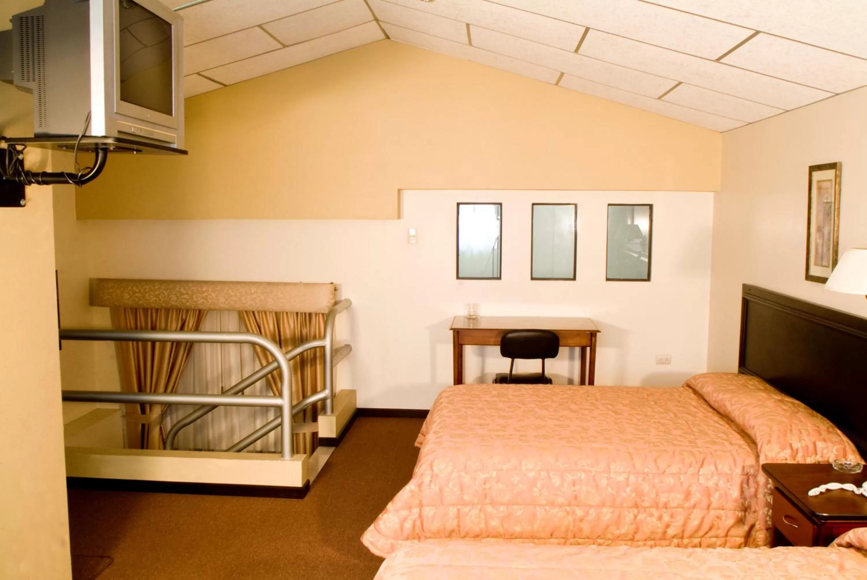 Photo of the whole room, Bed in Hotel Podocarpus