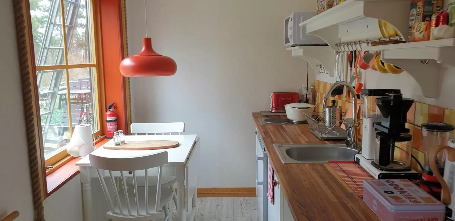 Kitchen or kitchenette, Kitchen/Kitchenette in Woodstock B & B Studios