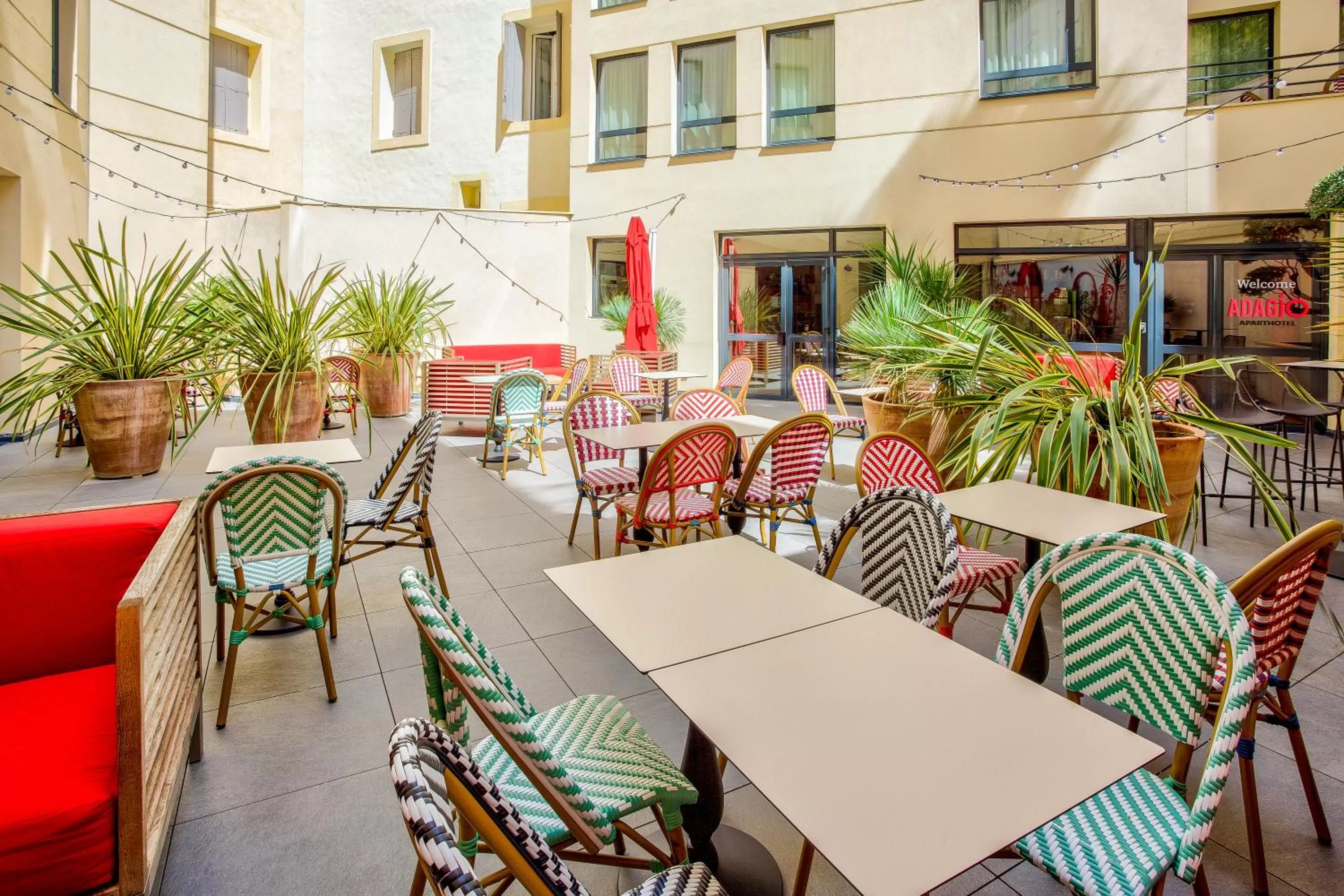 Patio in ibis Styles Montpellier Centre Comedie